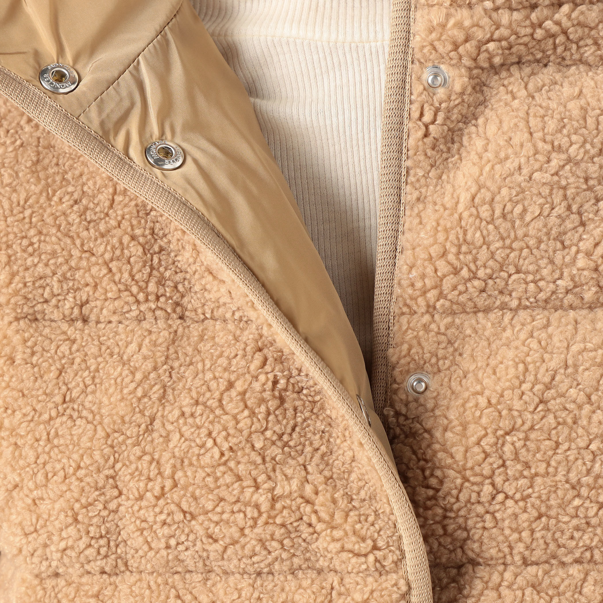 【新品】MONCLER ベージュ キュロット MONCLER(モンクレール) 2019FW NEW COLLECTION｜JEANS FACTORY