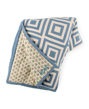 BODE WHITE HOUSE STEPS QUILT