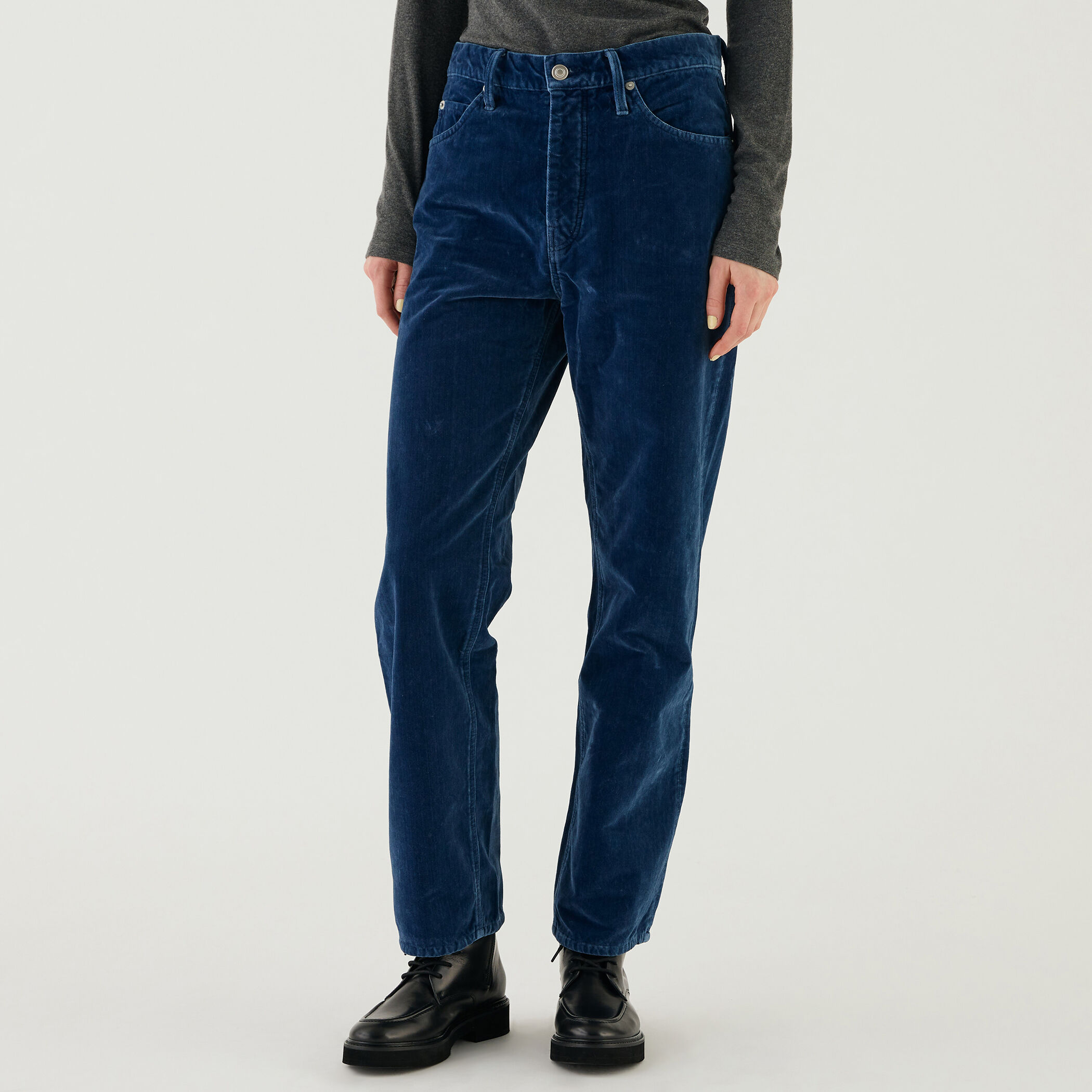 ベルベットインディゴ ストレートパンツ｜トゥモローランド 公式通販