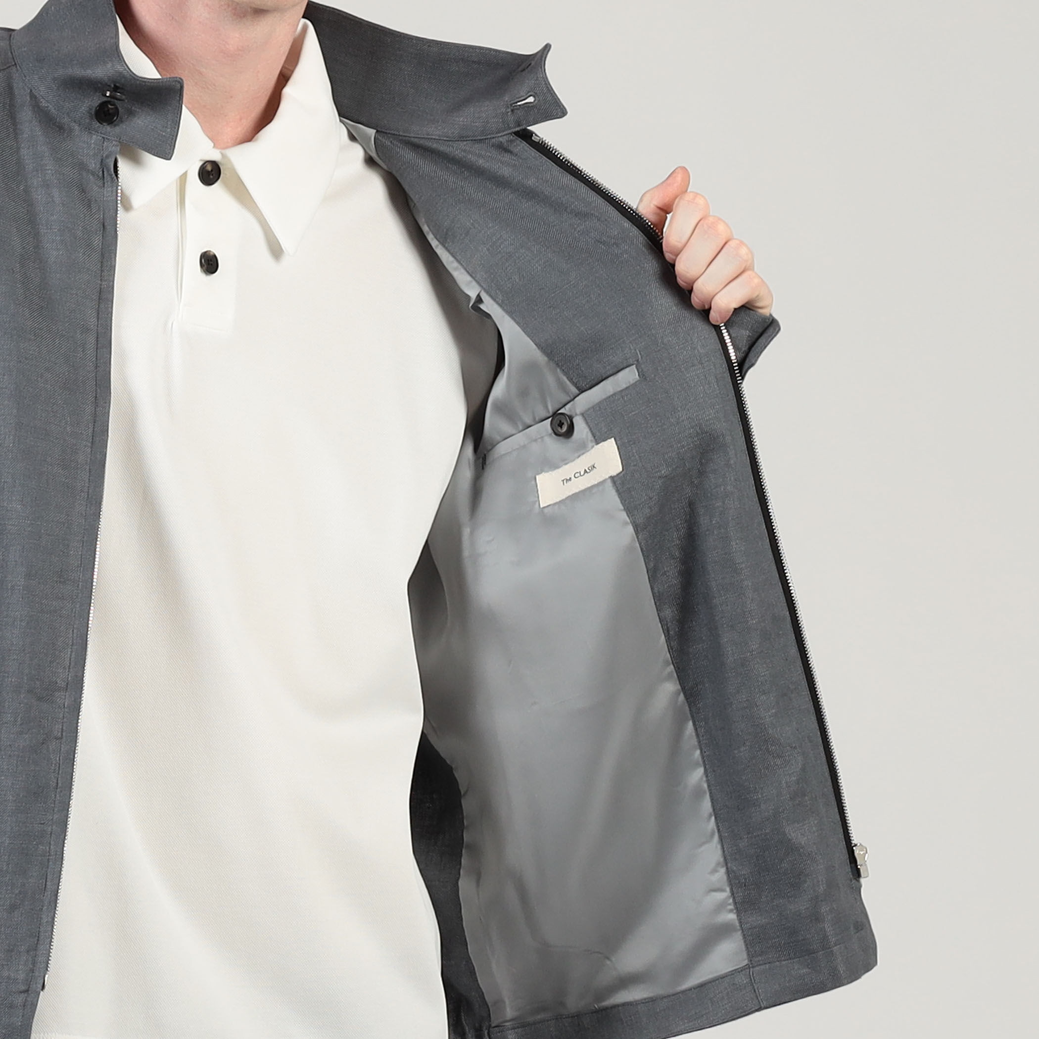 The CLASIK HARRINGTON ヘンプリネン ブルゾン｜トゥモローランド 公式通販