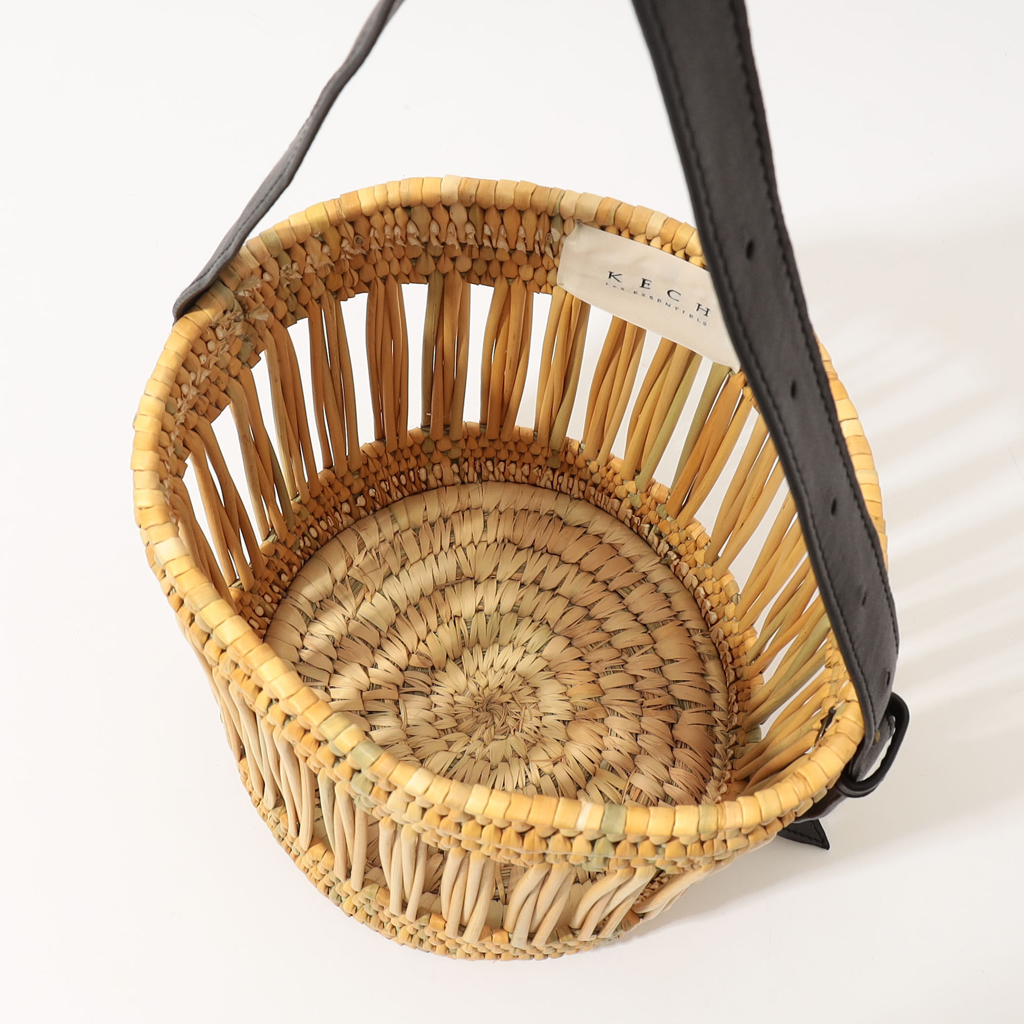 KECH LES ESSENTIAL ONE SHOULDER L バスケットバッグ