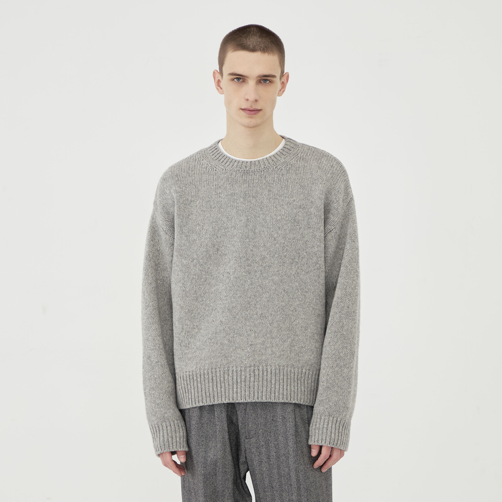 ファインウール クルーネックプルオーバー｜トゥモローランド 公式通販