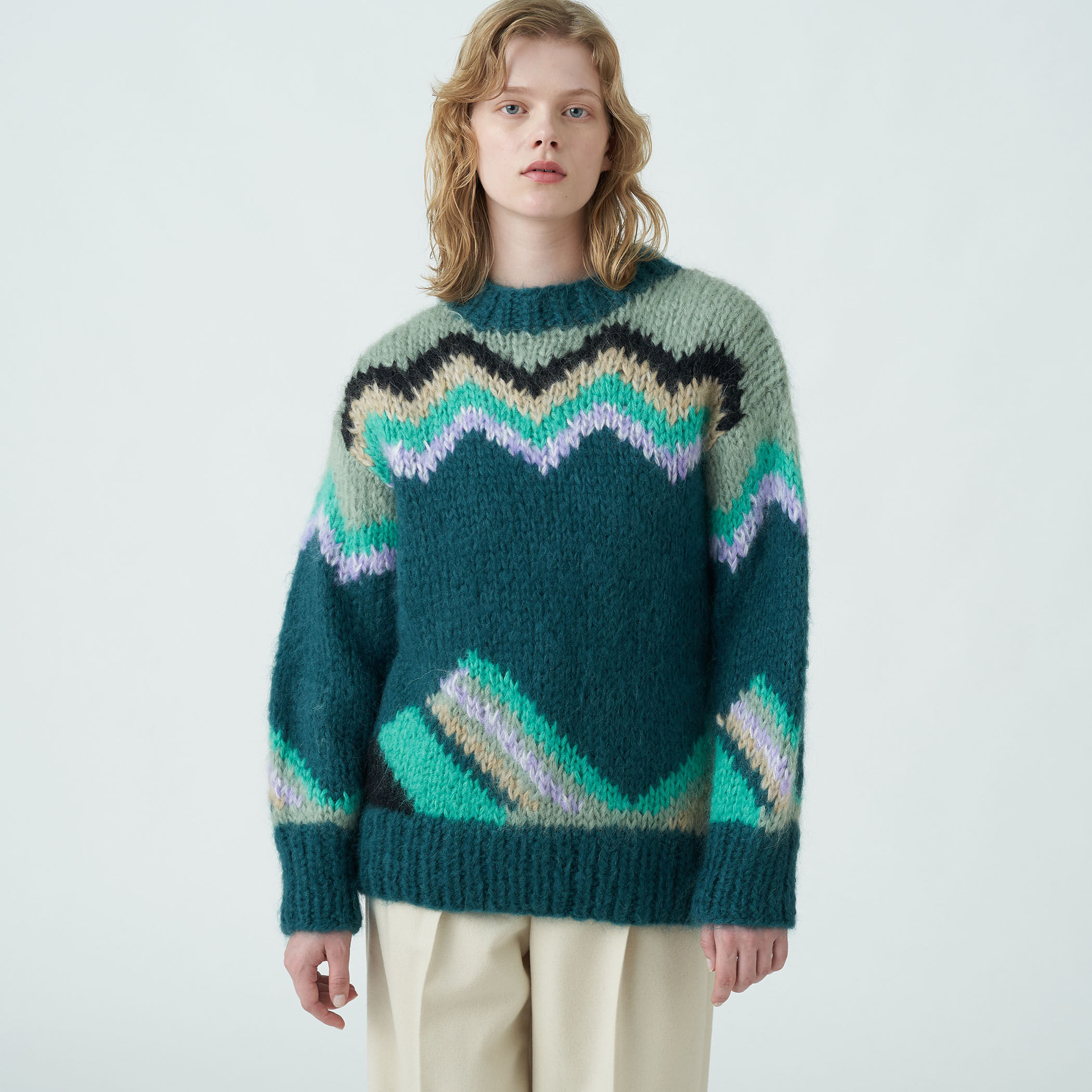 カラーインターシャ クルーネックプルオーバー｜トゥモローランド 公式通販