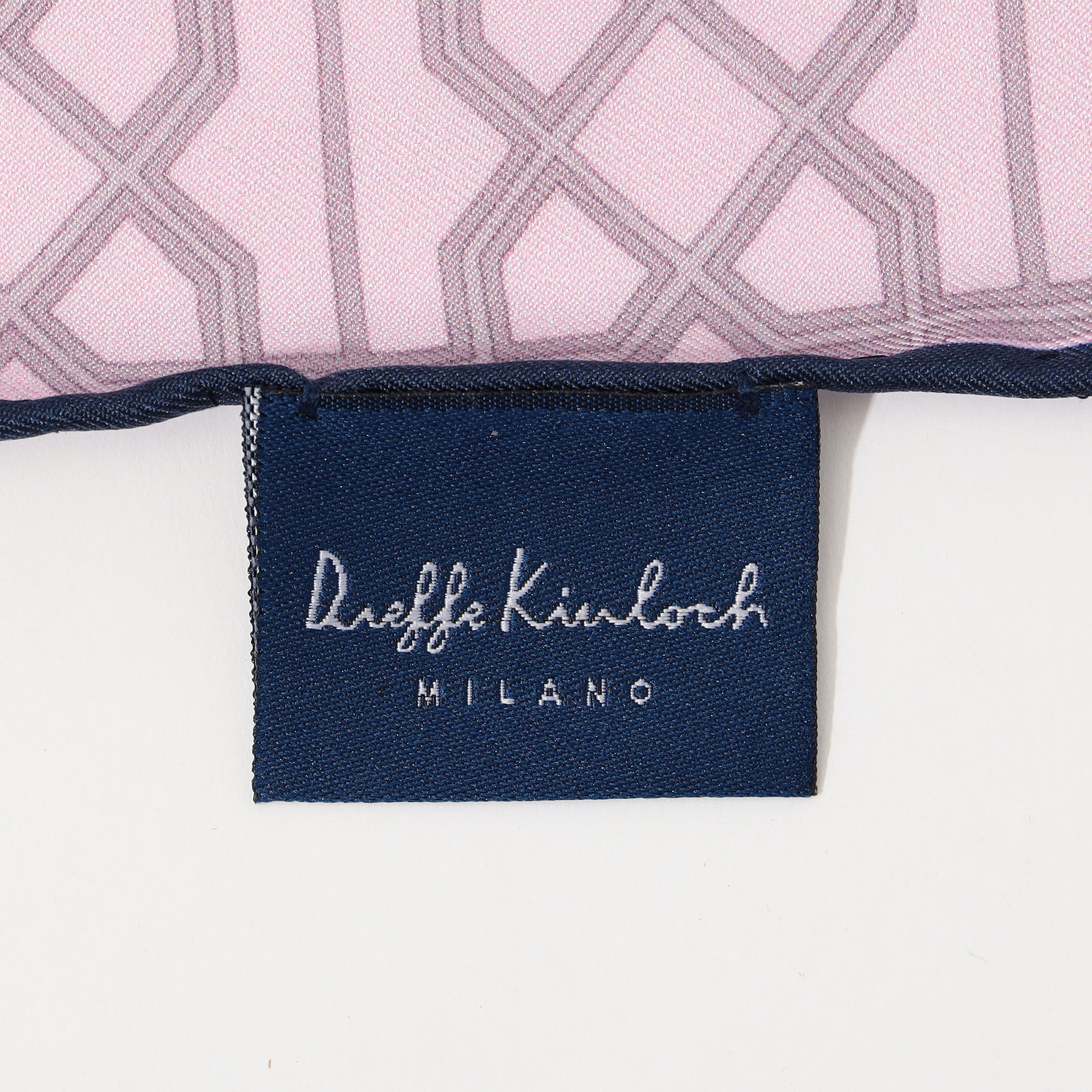 Kinloch シルクスカーフ｜トゥモローランド 公式通販