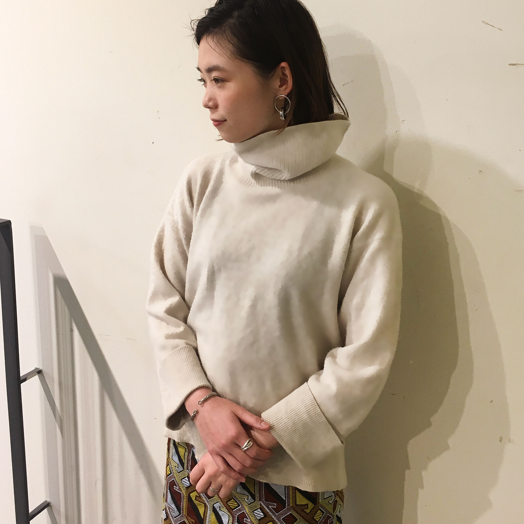 MACPHEE ラム カシミヤ タートルネック ニット オフホワイト レディース