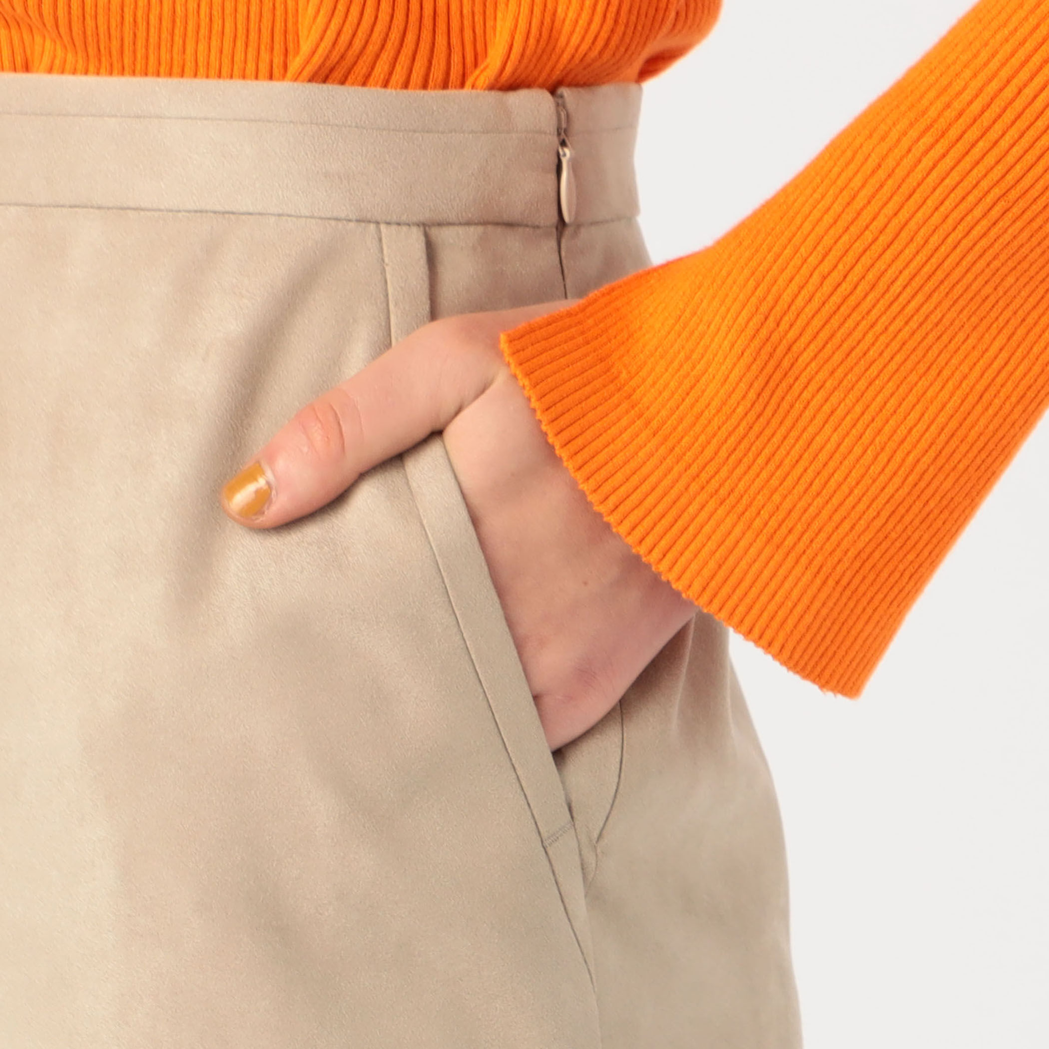 ☆新品タグ付　Ballsey スエードタッチスカート フェイクスエード マーメイドミディスカート｜トゥモローランド