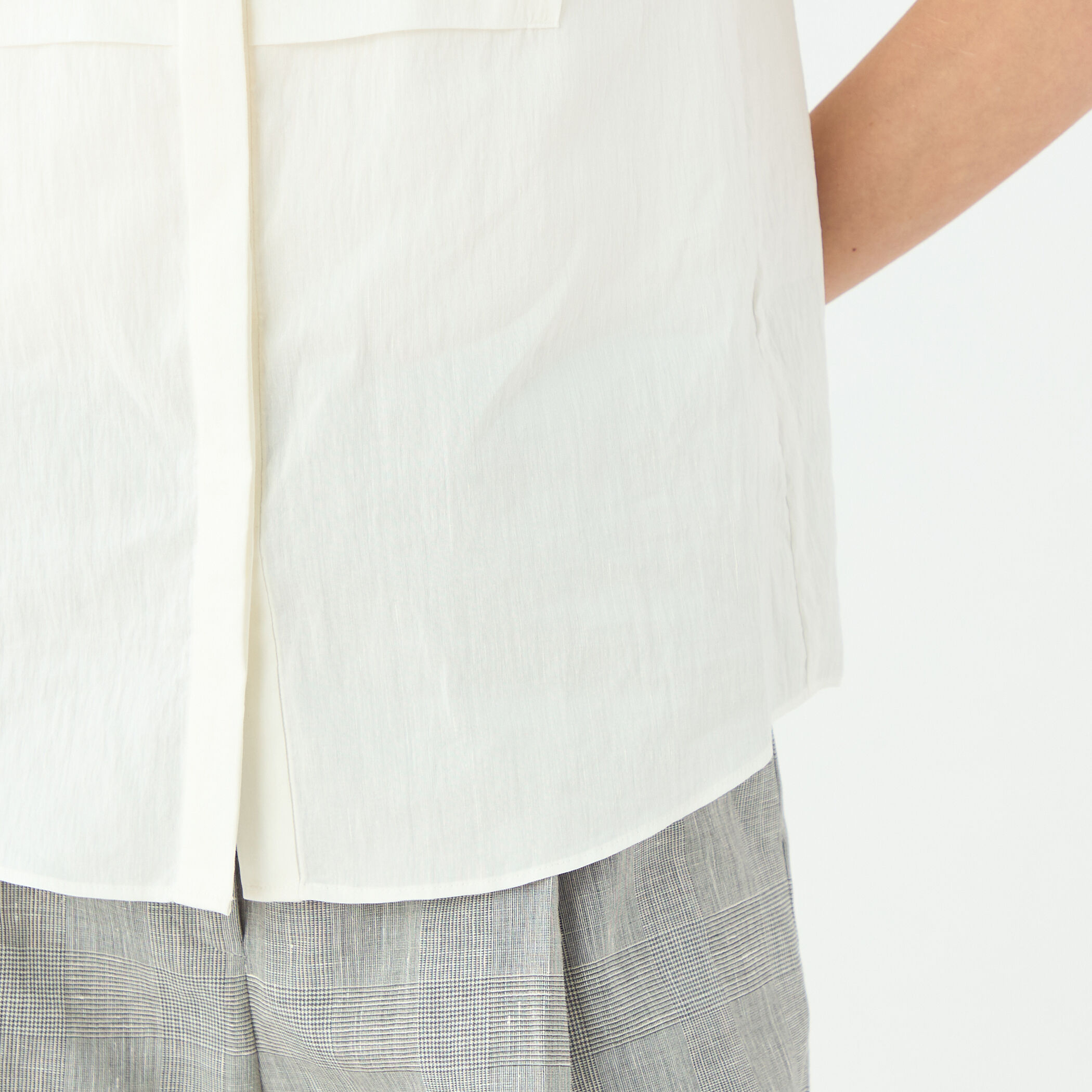 エフェクトリネン ハーフスリーブブラウス｜トゥモローランド 公式通販