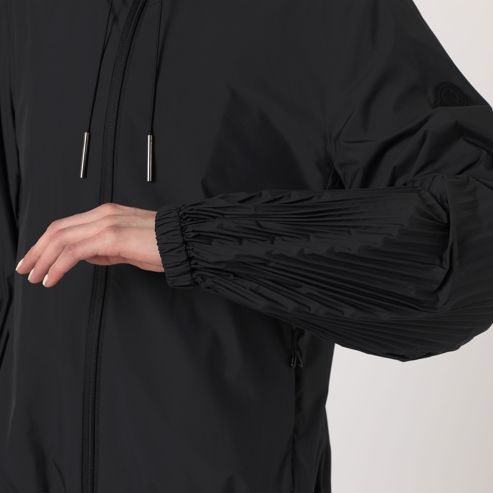 MONCLER PAANAT ウインドブレーカー｜トゥモローランド 公式通販