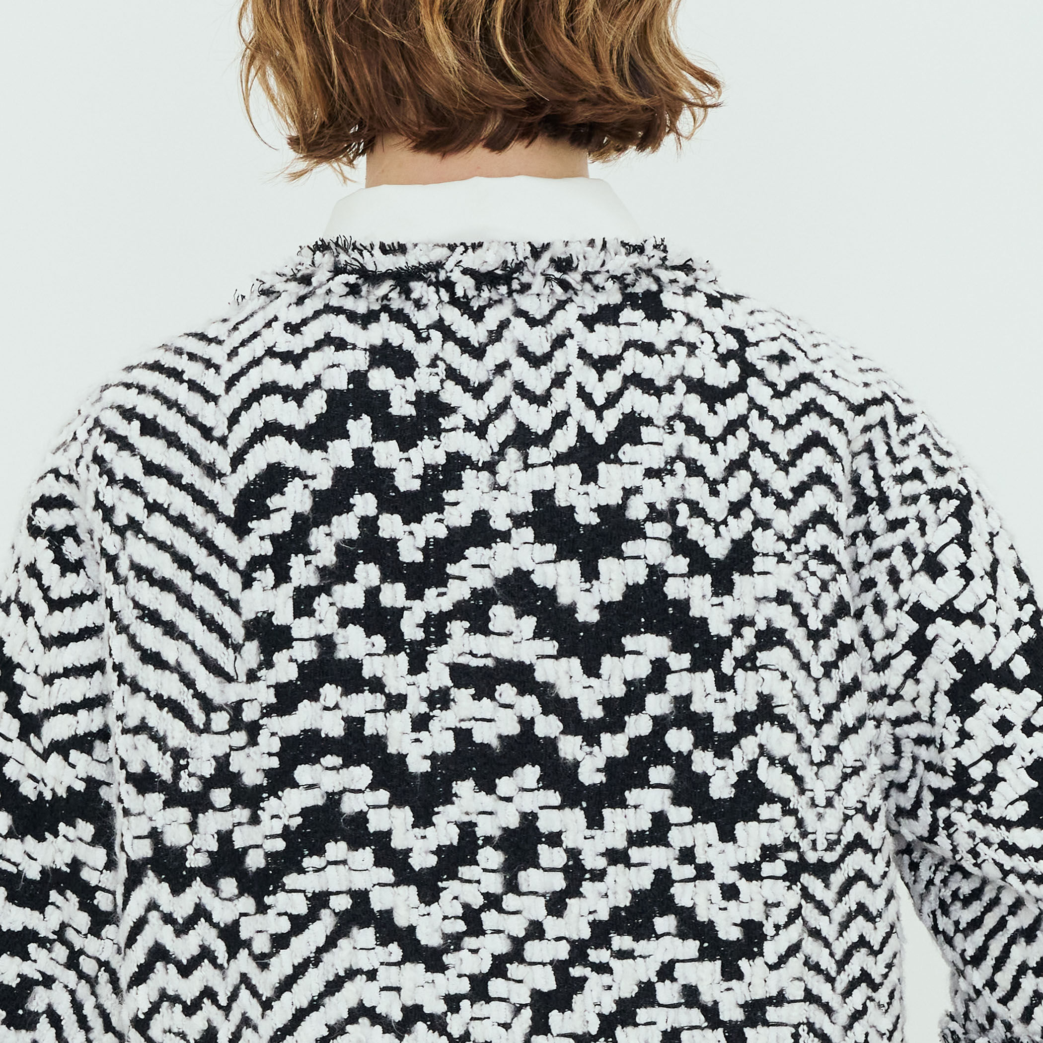 モノトーンジャカード ハーフスリーブトップ｜トゥモローランド 公式通販