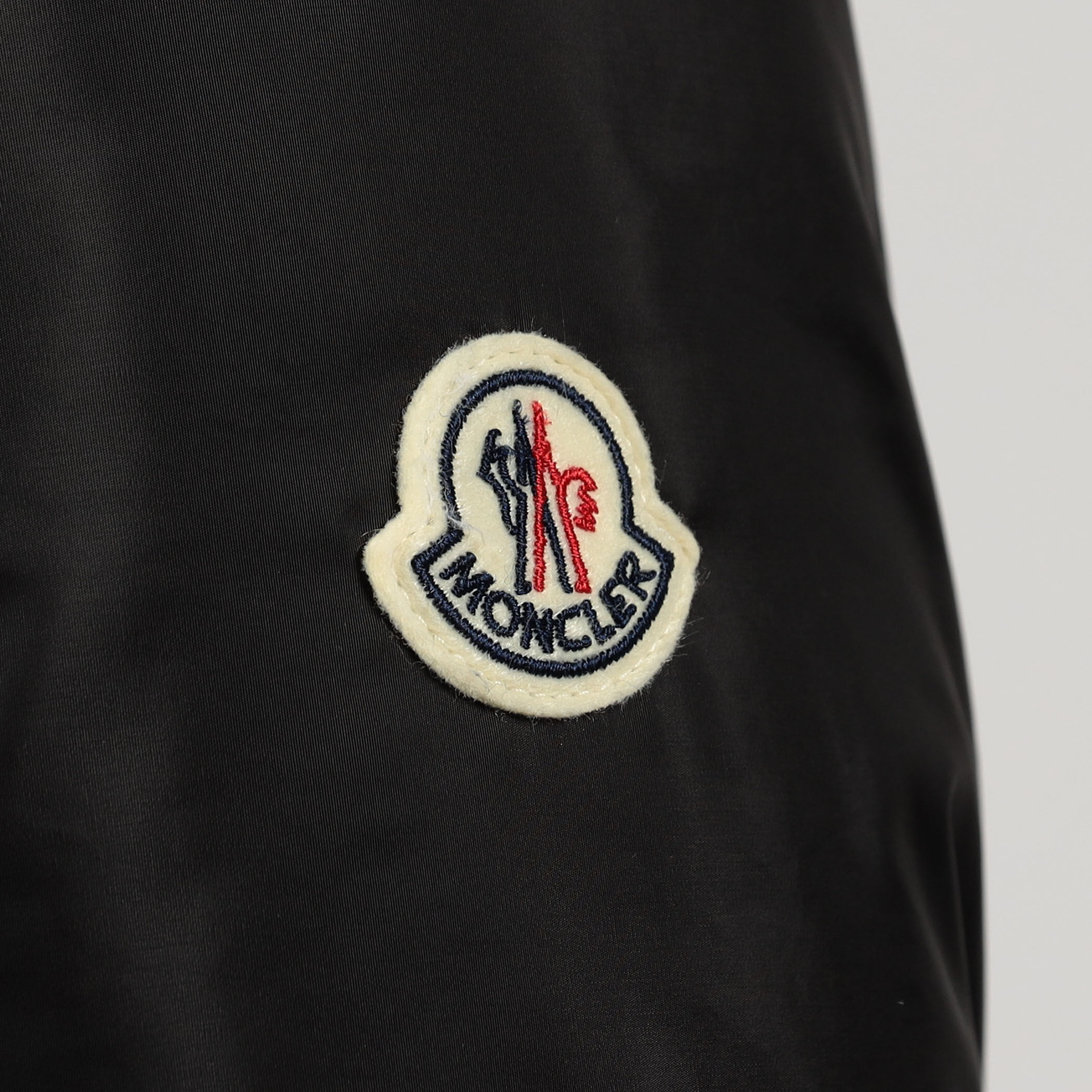 MONCLER VALLORCH JACKET ナイロン ダウンジャケット