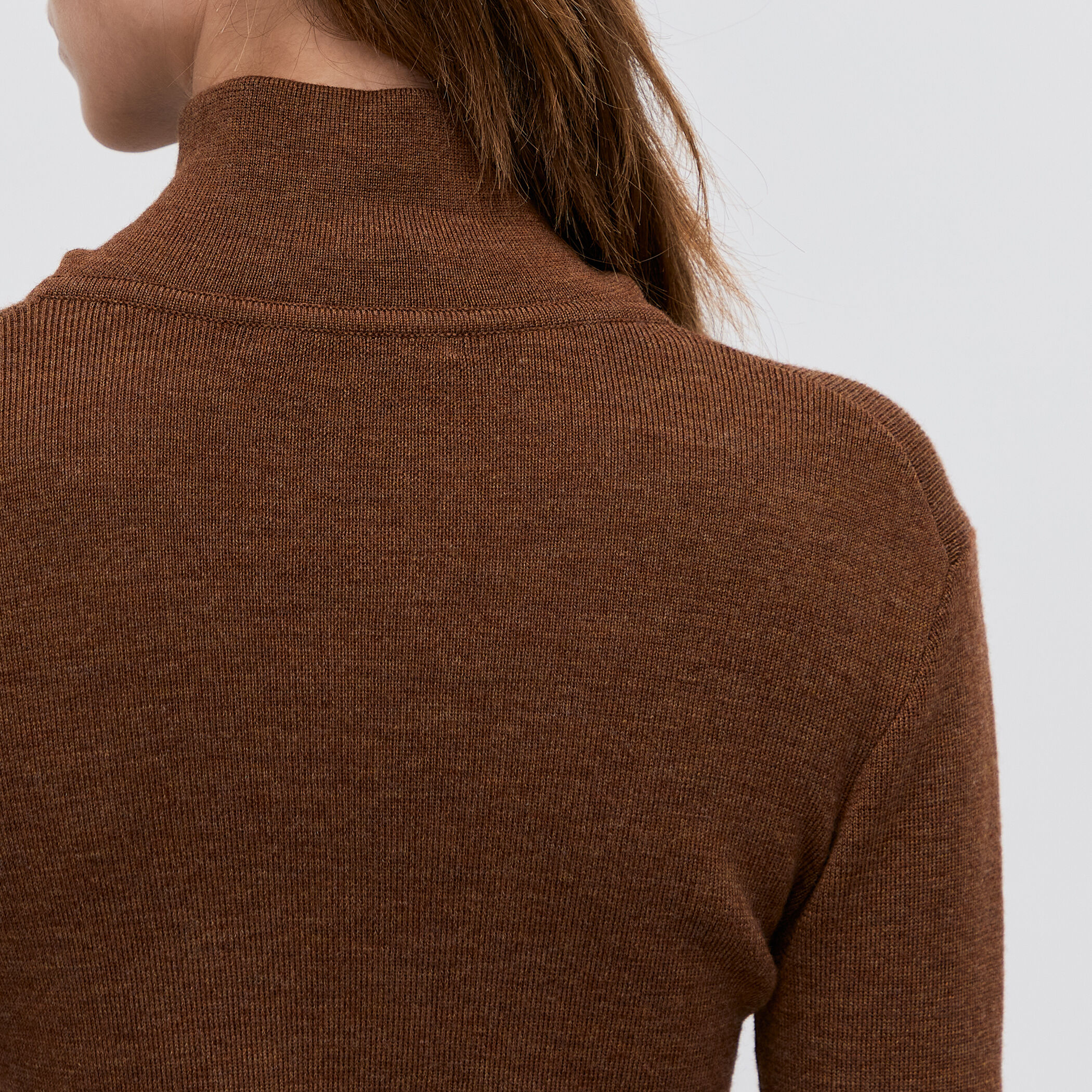 エクストラファインメリノウール ジップアッププルオーバー