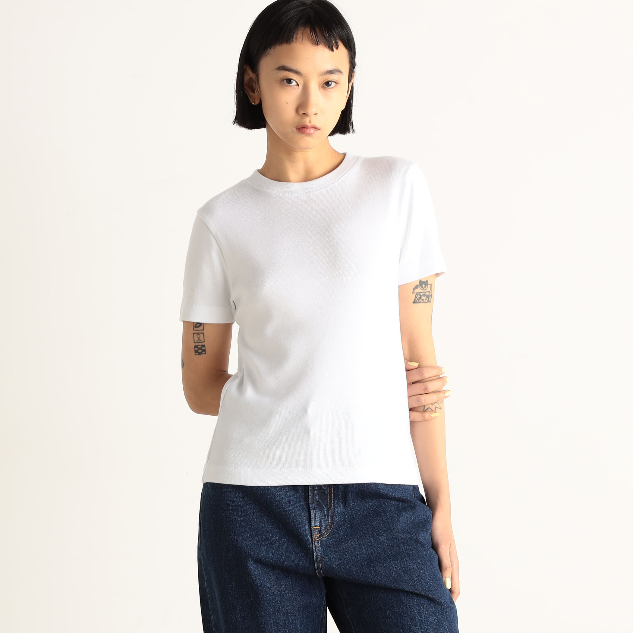 TOMORROWLAND 白 Tシャツ 半袖シャツ　36 TOMORROWLAND 白 Tシャツ 半袖シャツ36