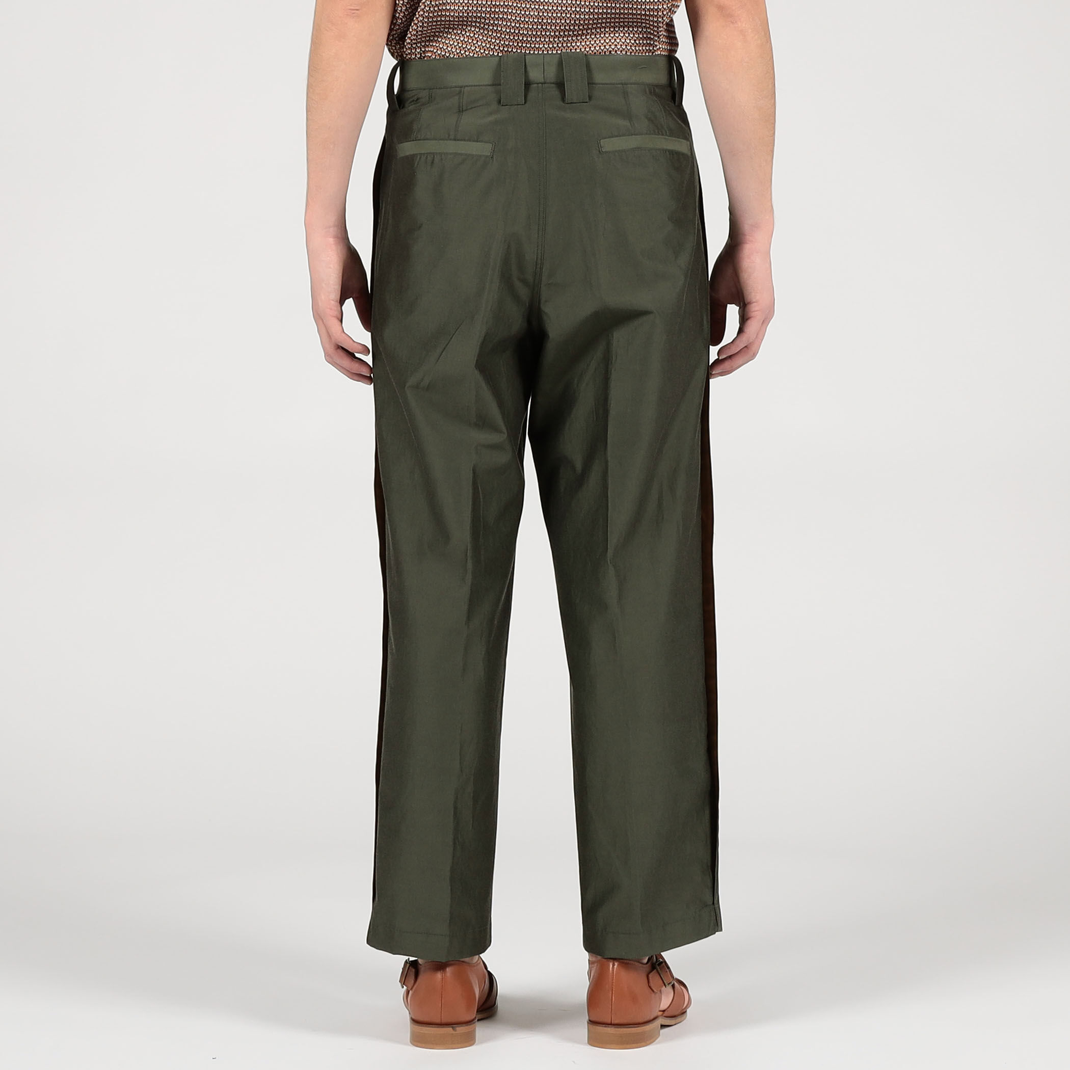 lrkthページです Eddie Bauer パンツ レゾナンス ライトジョガー メンズ