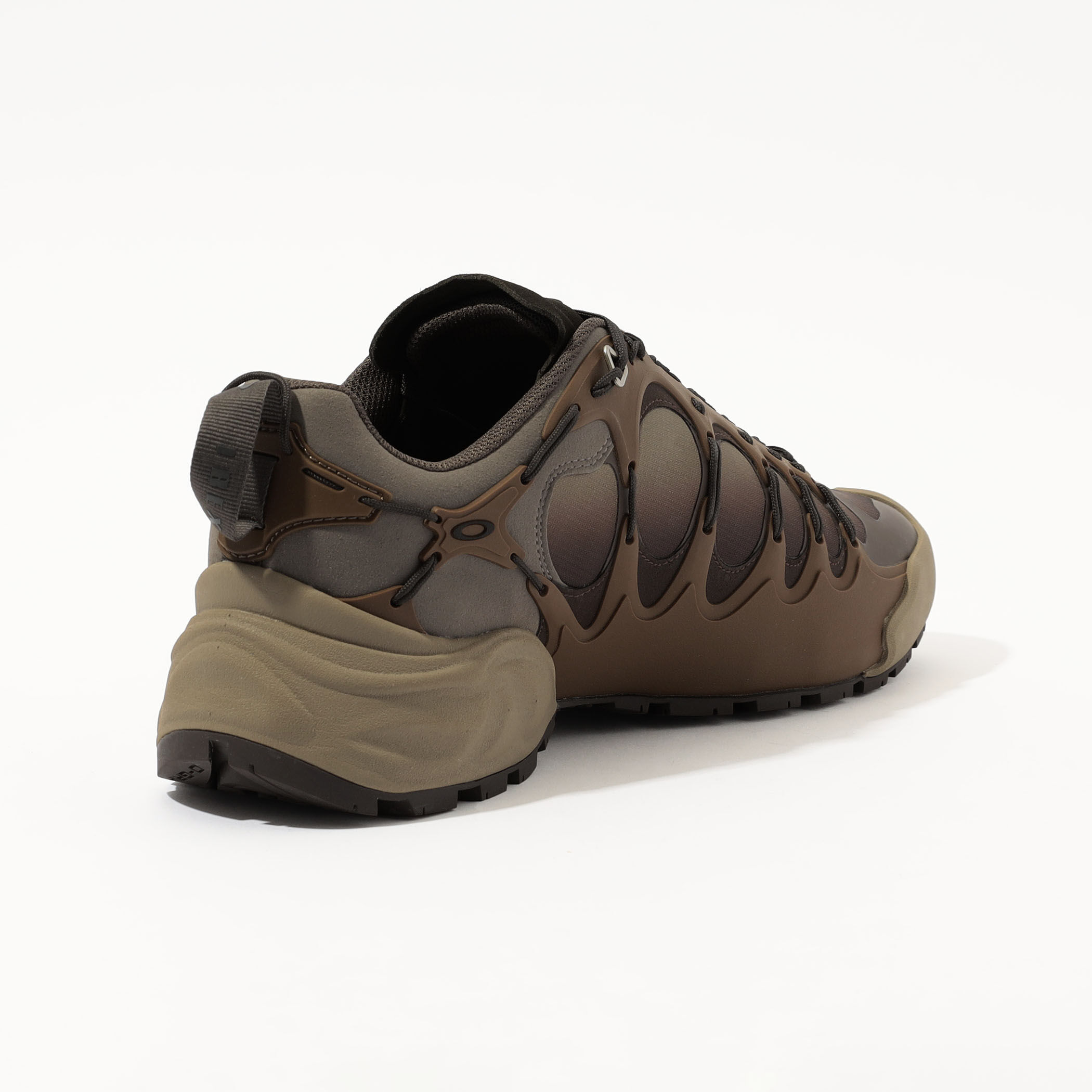 Oakley Factory Team IBEX｜トゥモローランド 公式通販