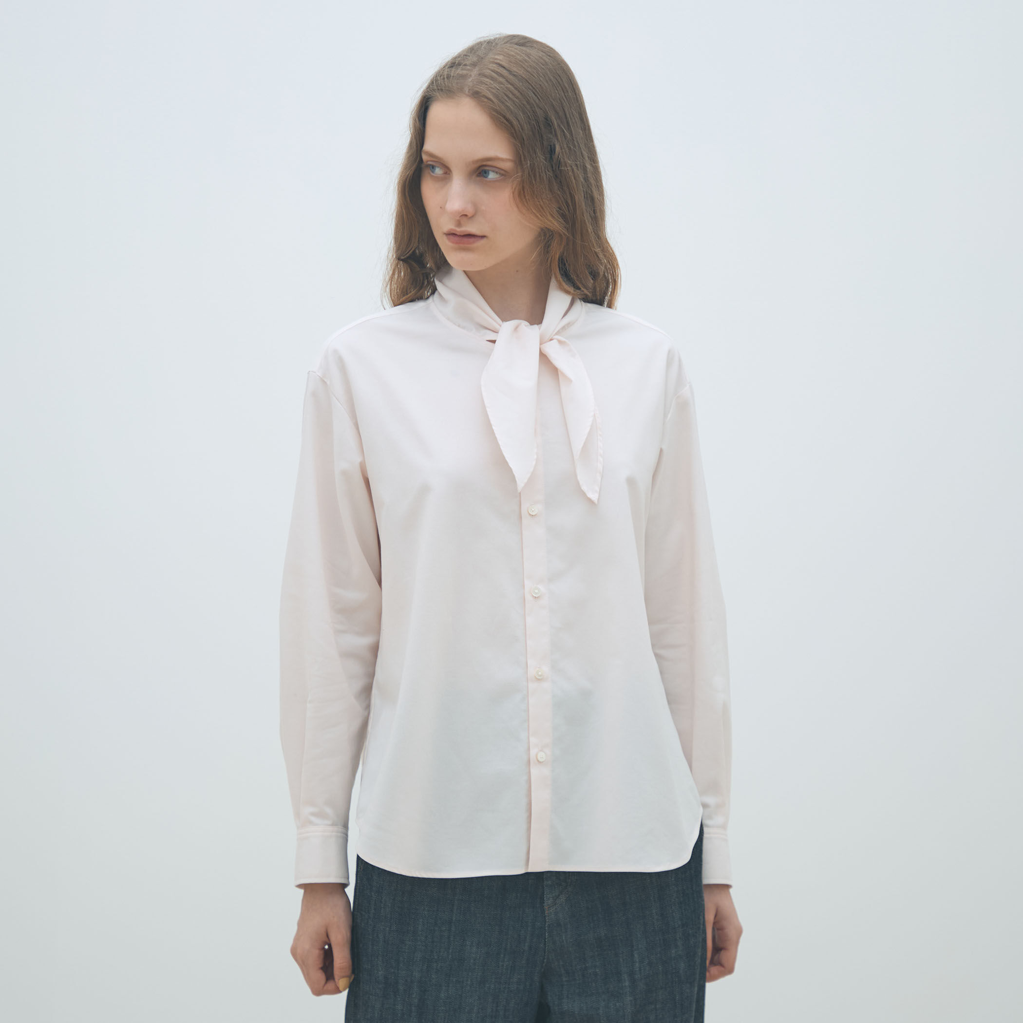 コットンオックスフォード タイ付きブラウス｜トゥモローランド 公式通販
