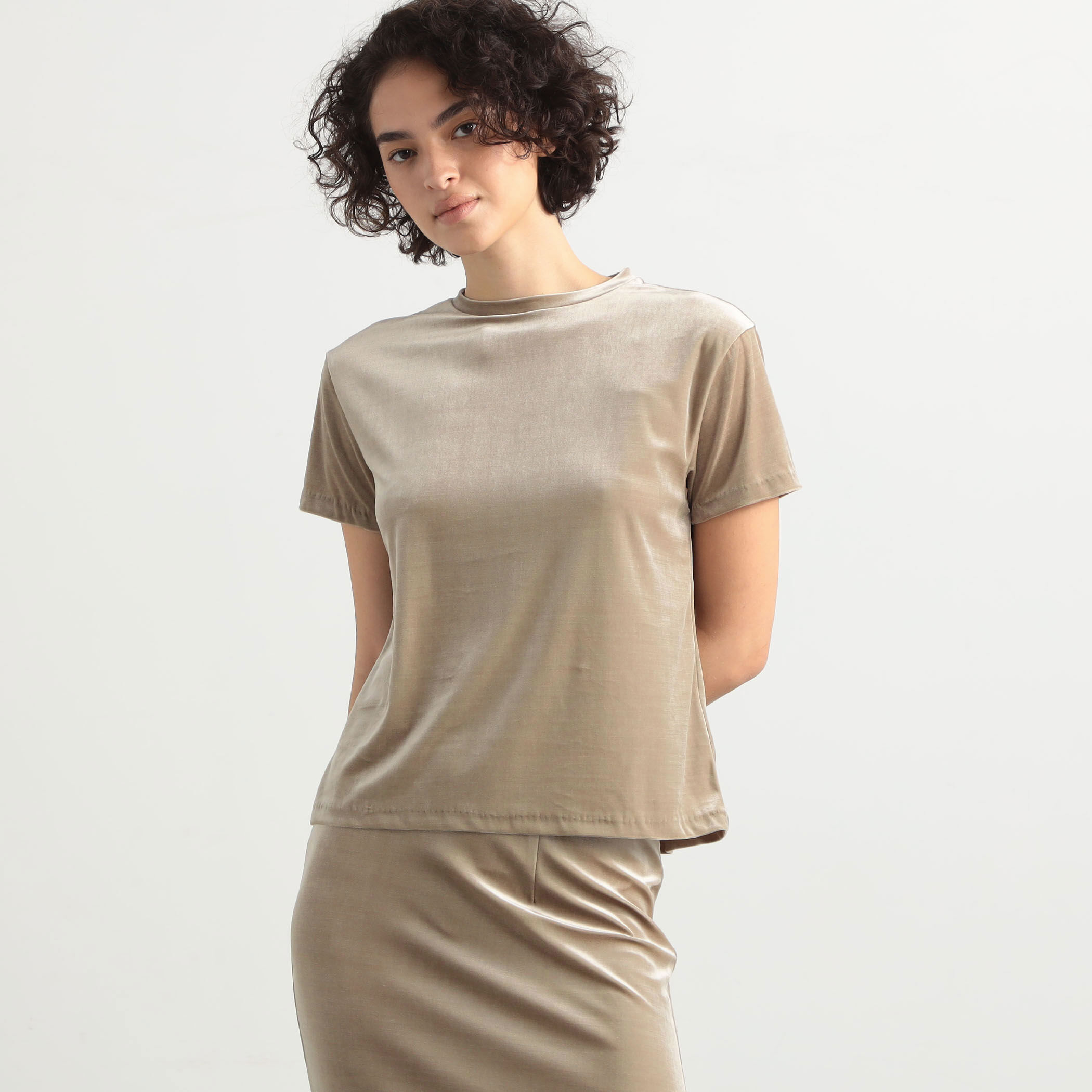 訳あってお買い得！30～80％OFF inner piece ベロアジャージーTシャツ｜トゥモローランド 公式通販 トップス