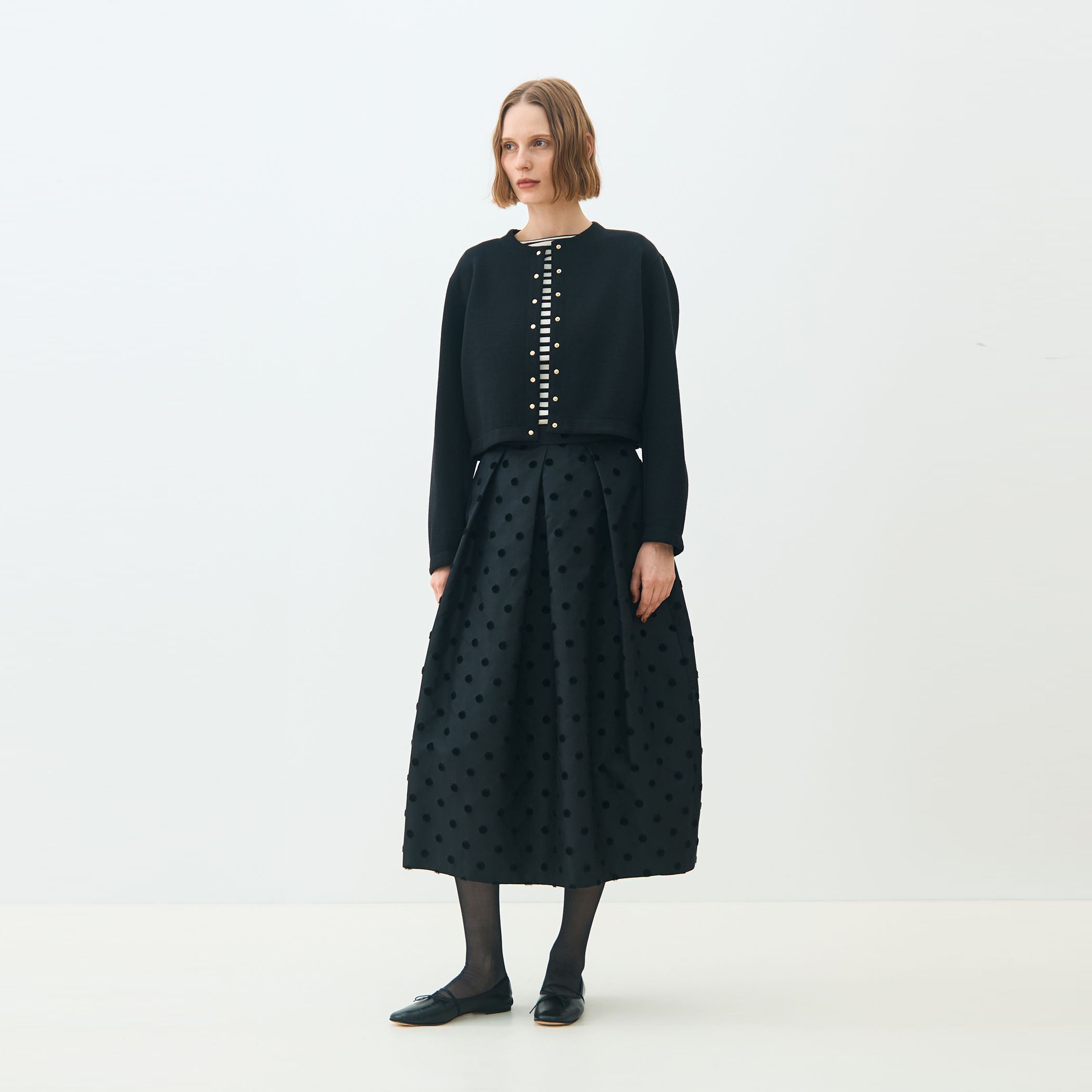 4704【美品】ドゥロワー　12Gクルーネックニットジャケット　M 紺 セール】 ハンドクロシェ クルーネックニットジャケット （ノー