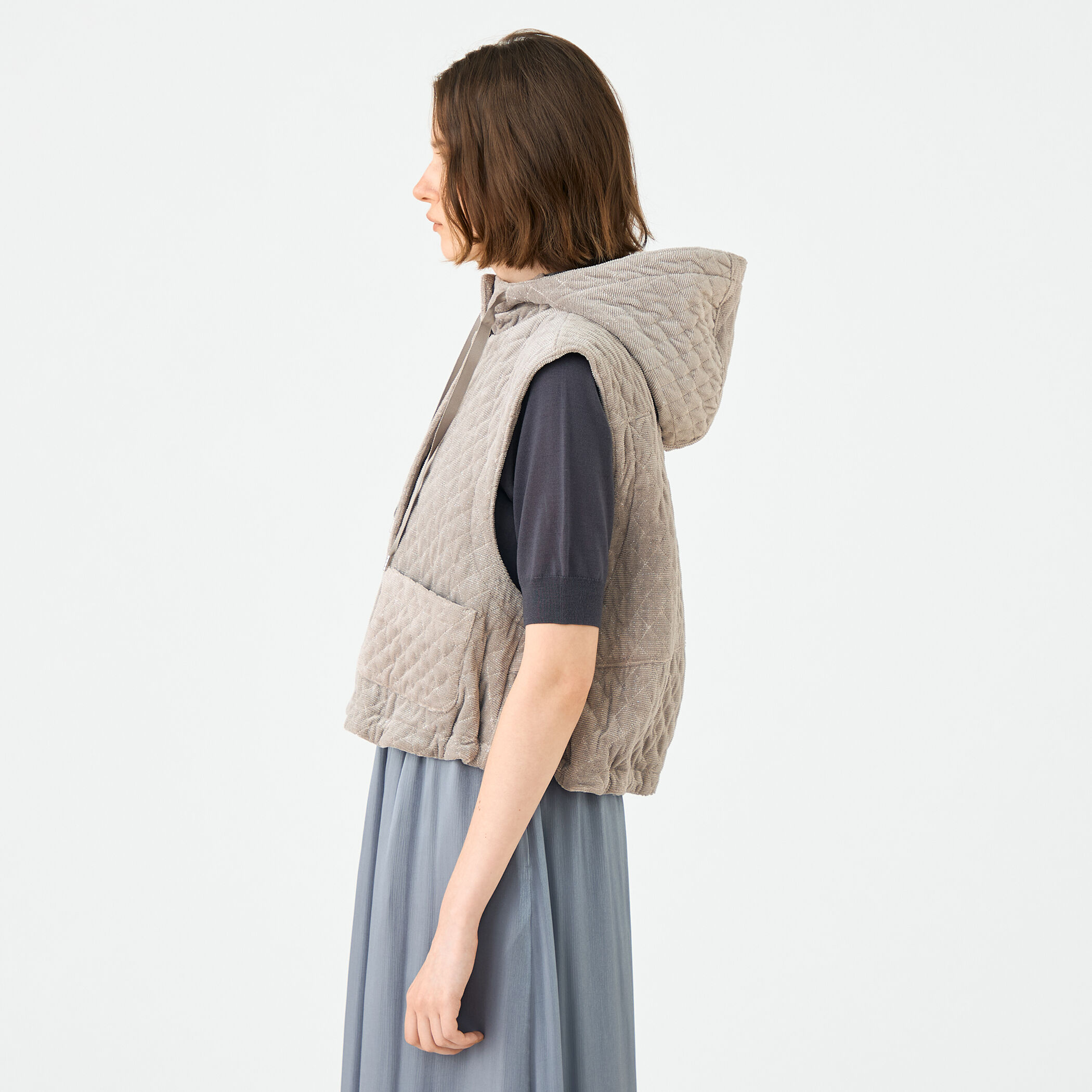 □キルティングベロア ショートベスト｜トゥモローランド 公式通販