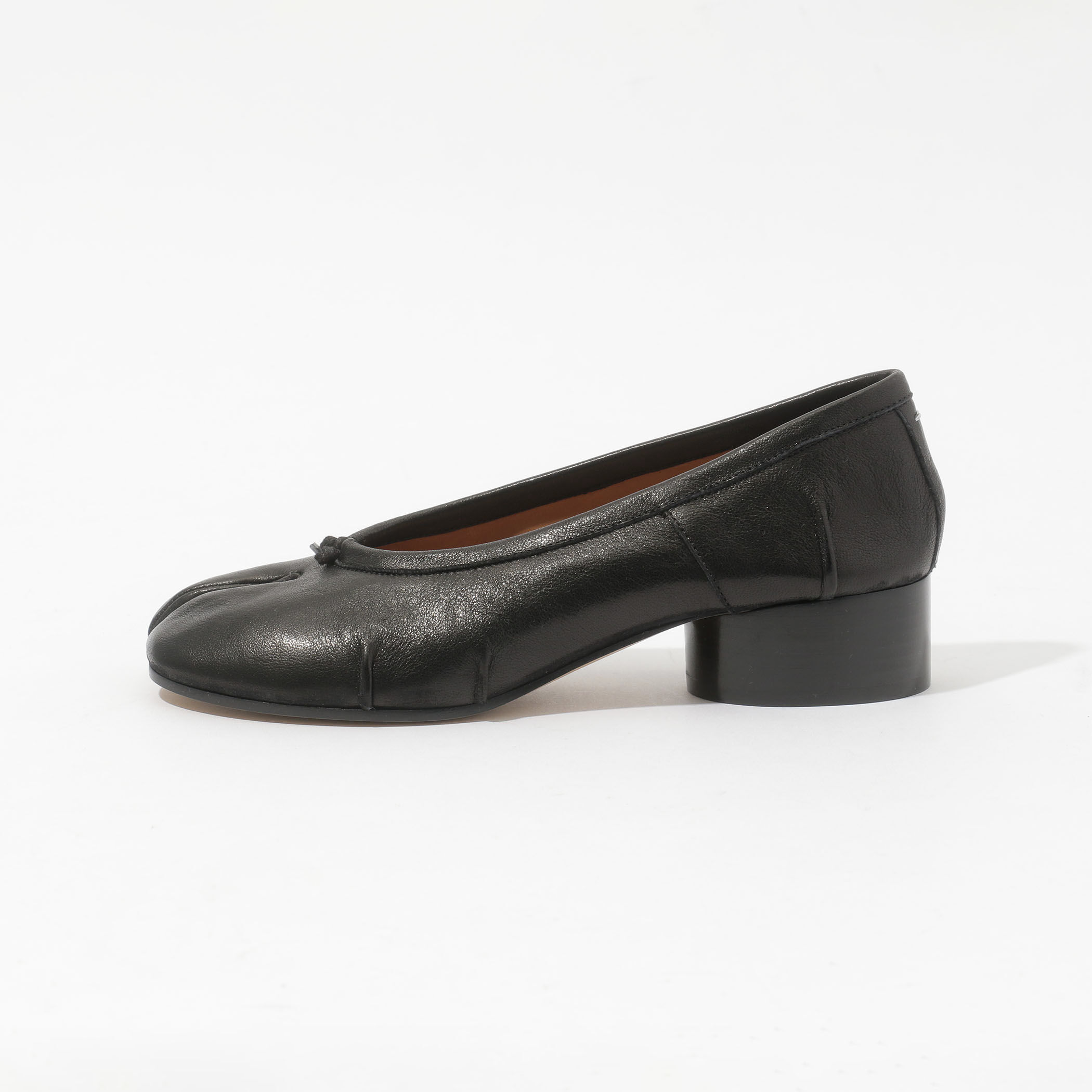 Maison Margiela Tabi ラバー パンプス/24cm 37 Maison Margiela Tabi Ballerina｜トゥモローランド 公式サイト