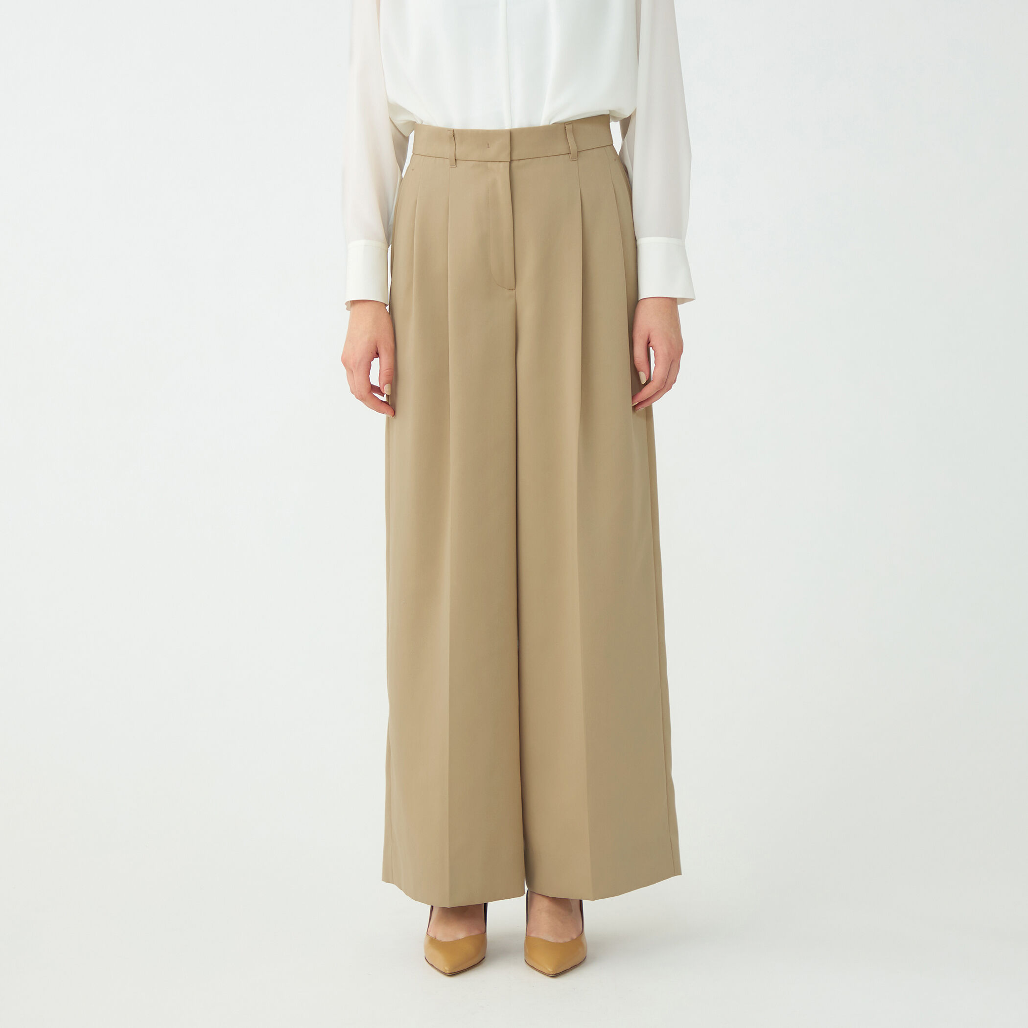 コットンライクサテン 2タックワイドパンツ｜トゥモローランド 公式通販