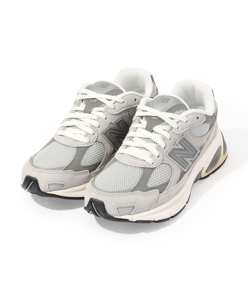 New Balance U2010 スニーカー