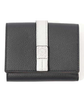 LOEWE トライフォールドウォレット