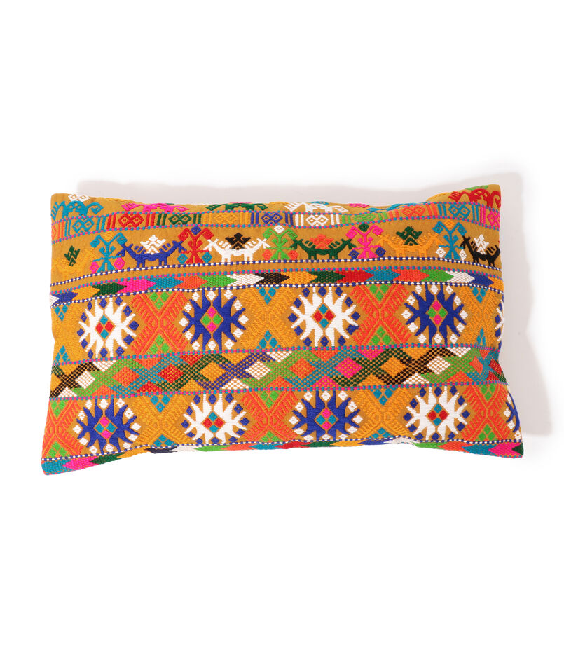 BHUTAN TEXTILE クッションカバー