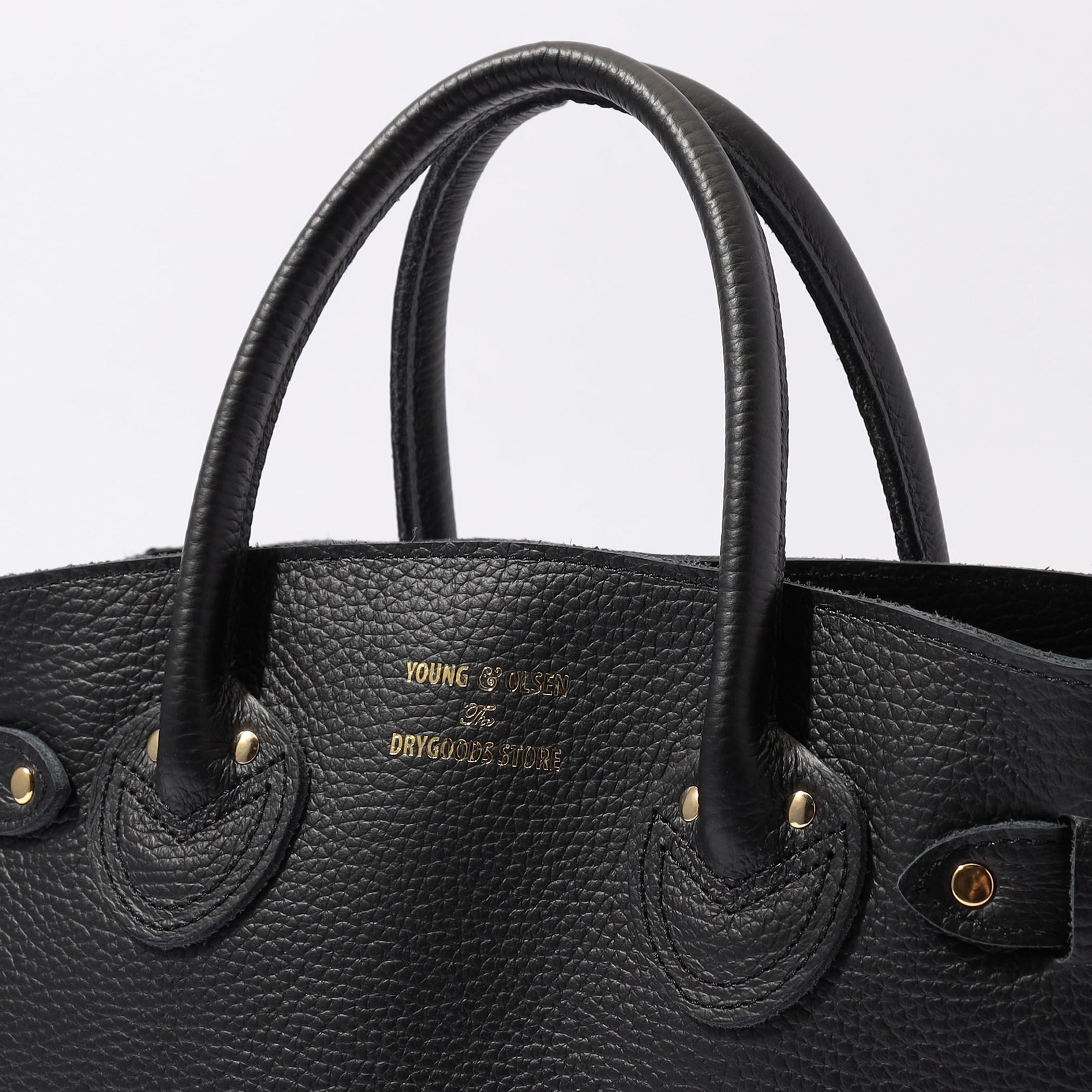 YOUNG&OLSEN EMBOSSED LEATHER BELTED バッグ｜トゥモローランド