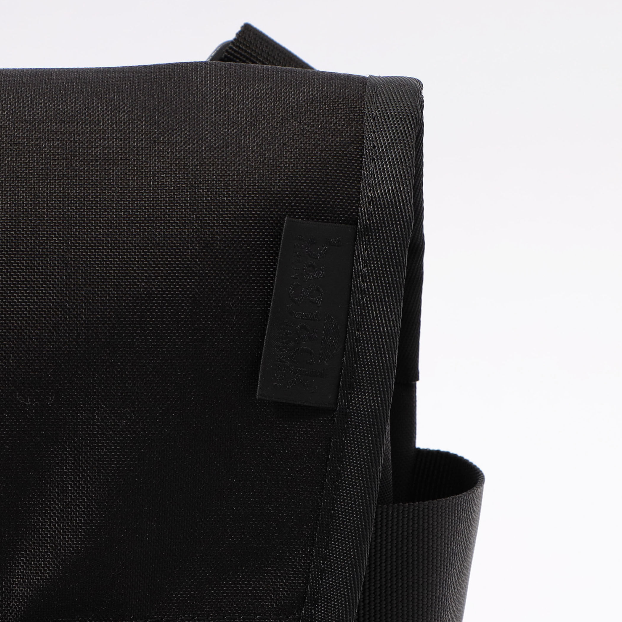 bagjack Pogo Messenger S｜トゥモローランド 公式通販