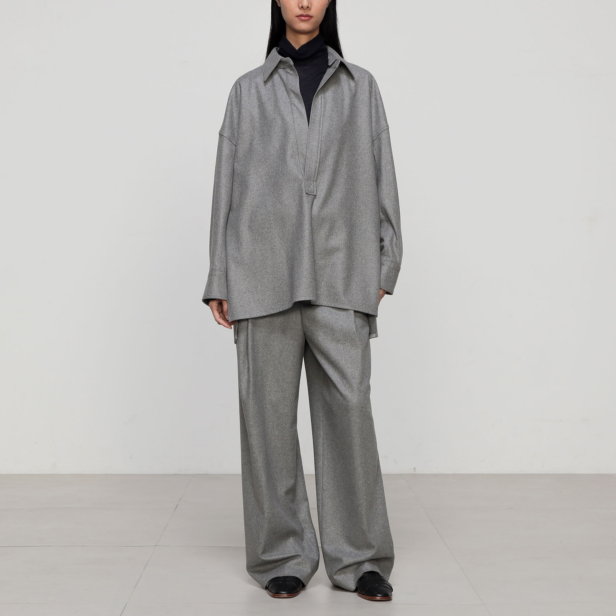 ウールフラノ プルオーバーシャツ｜トゥモローランド 公式通販