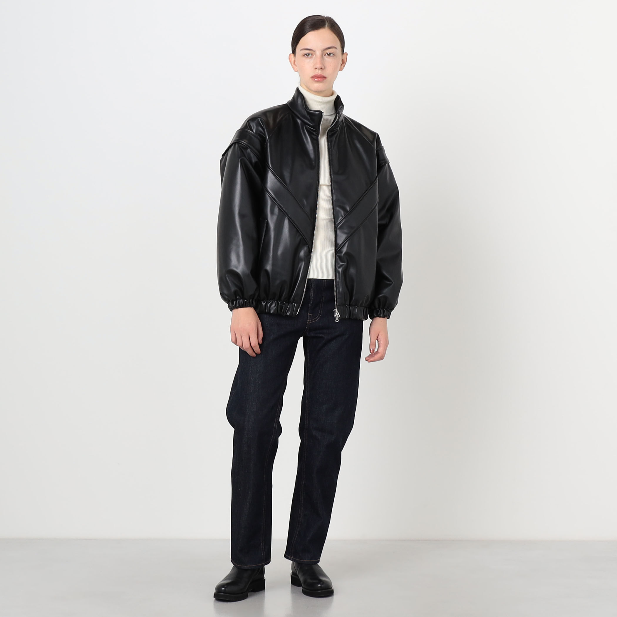 HYKE FAUX LEATHER JACKET フェイクレザーブルゾン｜トゥモローランド