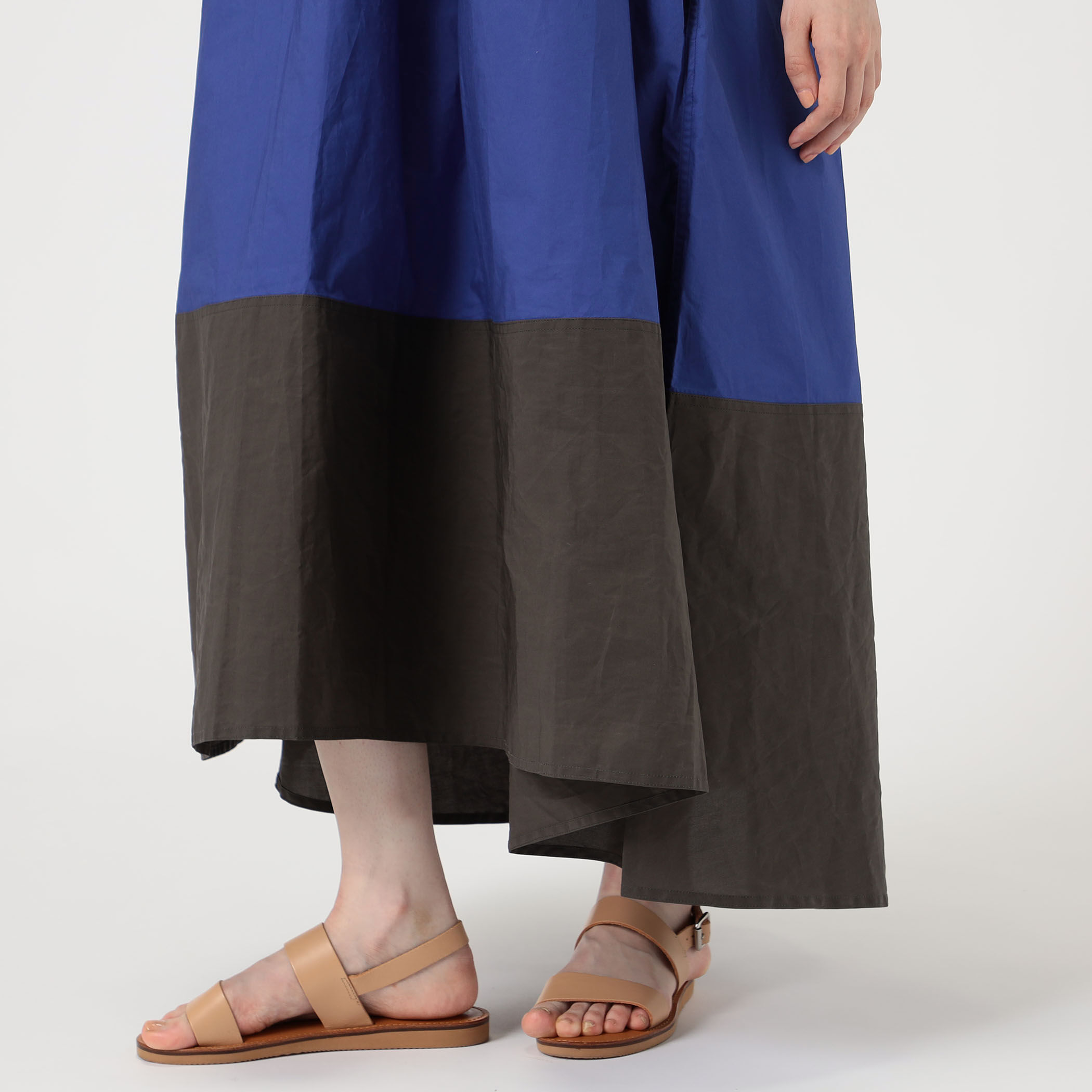 美品 ソフィードール コットンタイプライター 膝下丈プルオーバー ワンピース 青 美品 ソフィードール コットンタイプライター 膝下丈プル