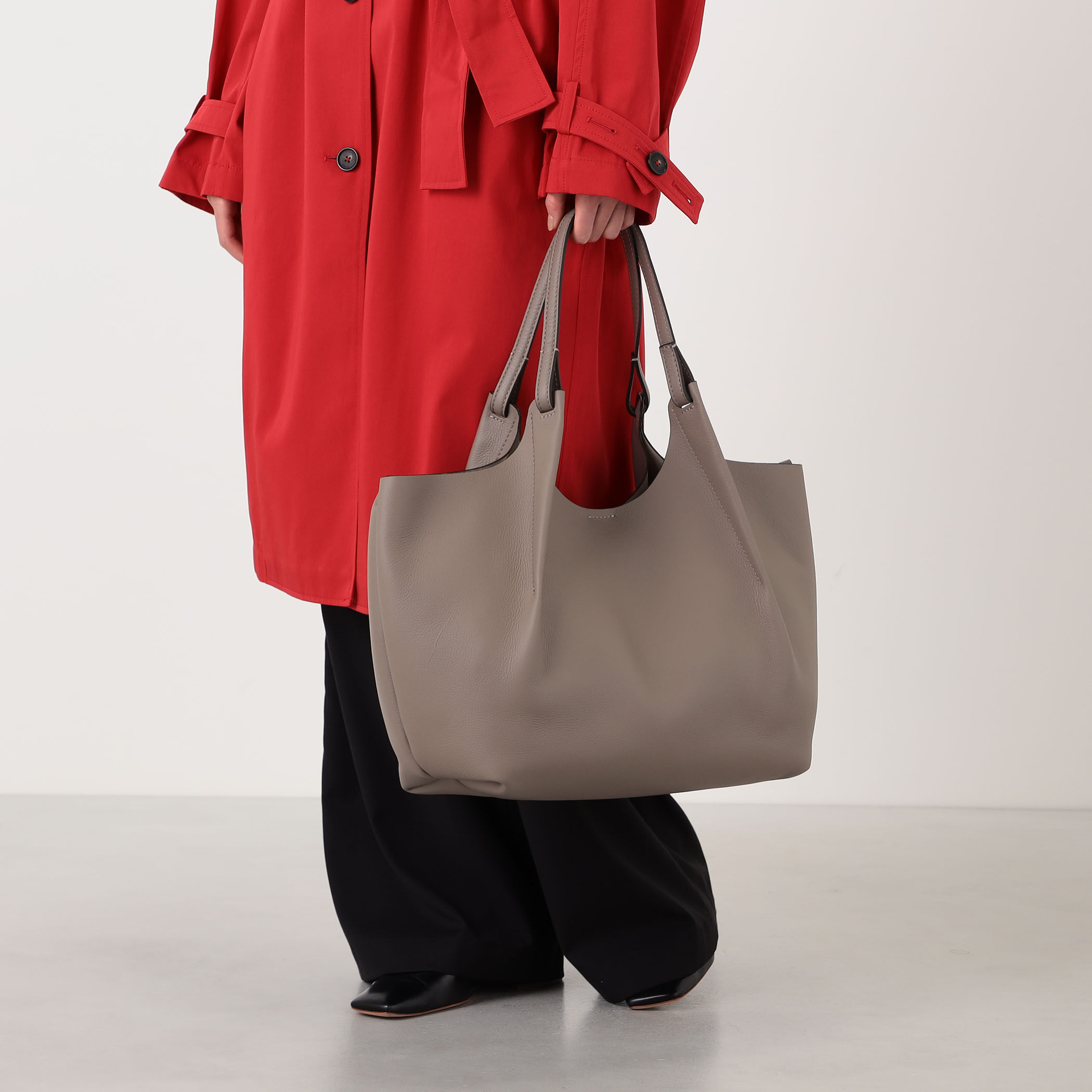 GIANNI CHIARINI DUA ショルダーバッグ｜トゥモローランド 公式サイト