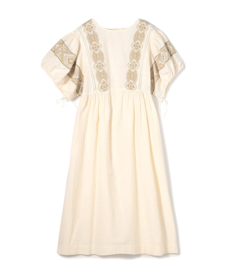 コットンエンブロイダリー ボリュームスリーブワンピース