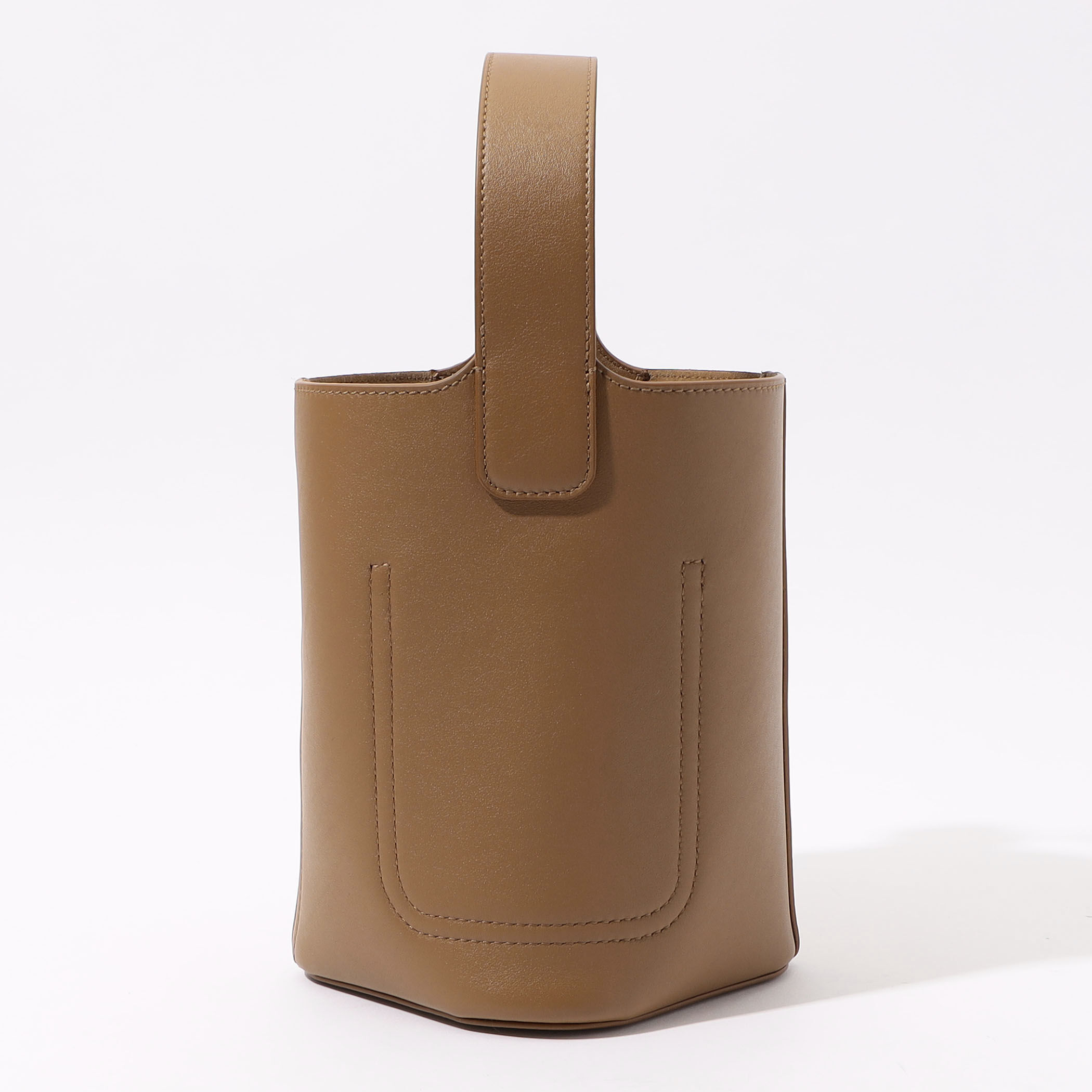 LOEWE ぺブルバケットミニバッグ｜トゥモローランド 公式通販
