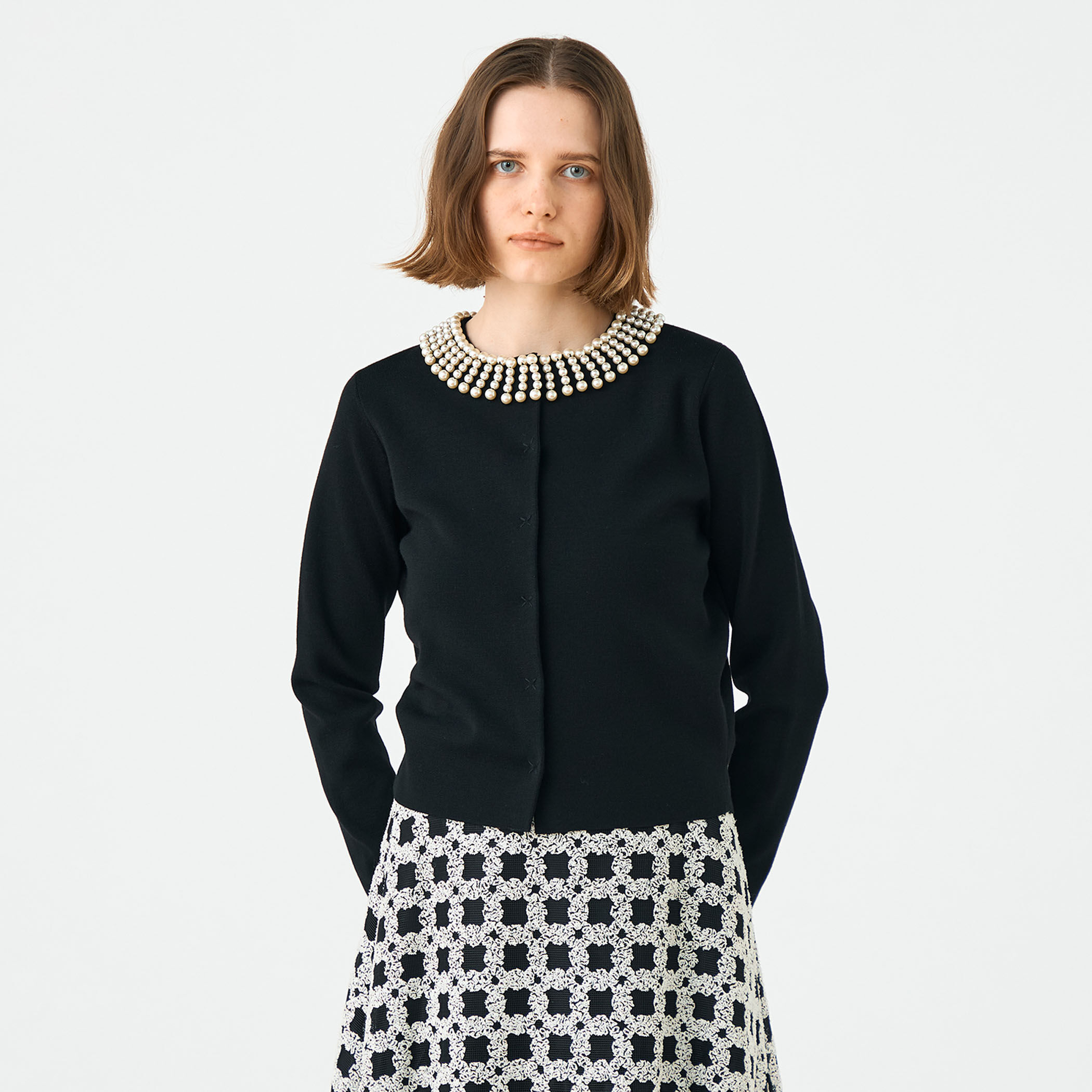 トゥモローランド★Ballsey パール襟付きカーディガン　ブラック 11023202504.jpg