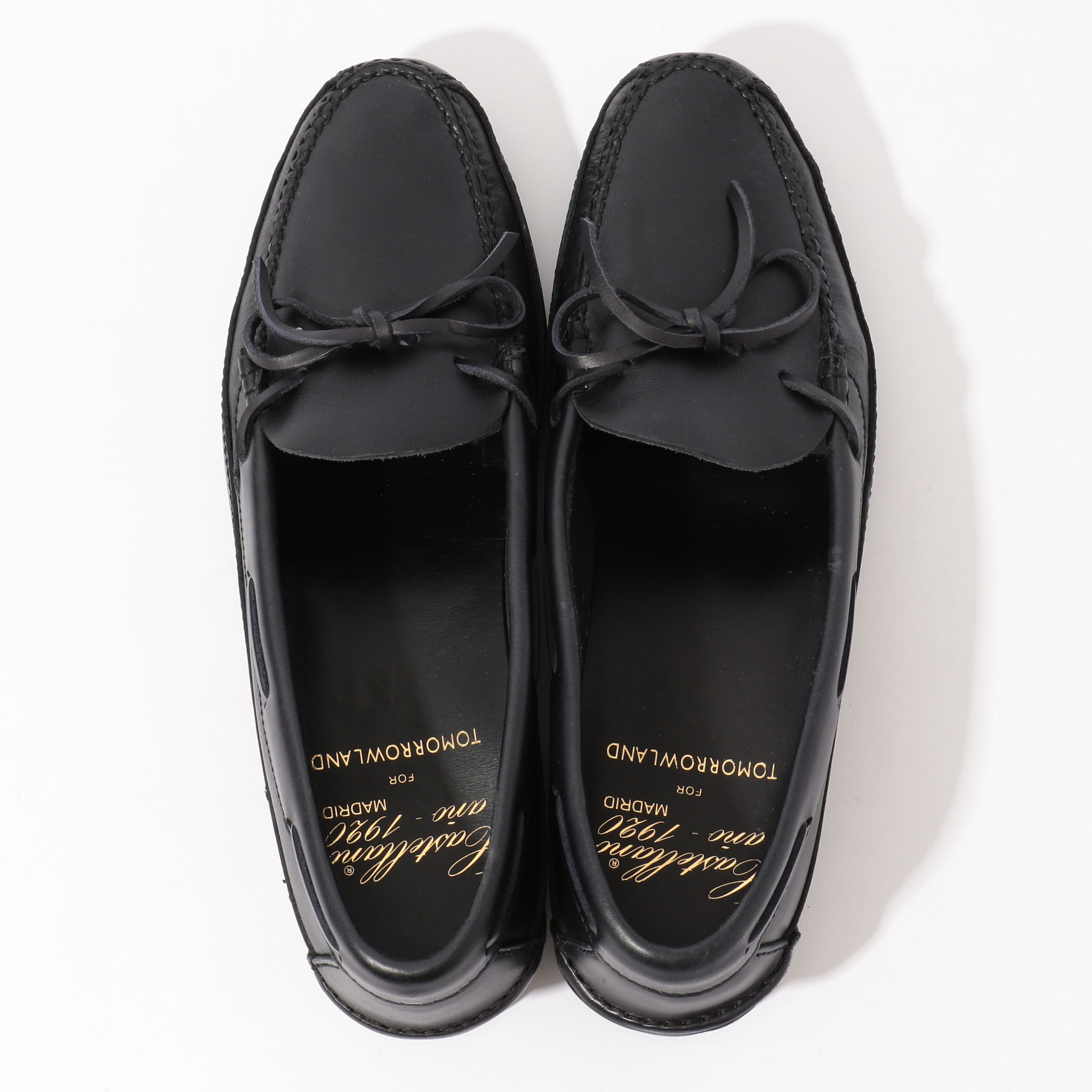 BEAMS F別注 カステラーノ カヌーモック ローファー 黒 シューキーパー付 BEAMS F別注 カステラーノ カヌーモック ローファー 黒 シューキーパー