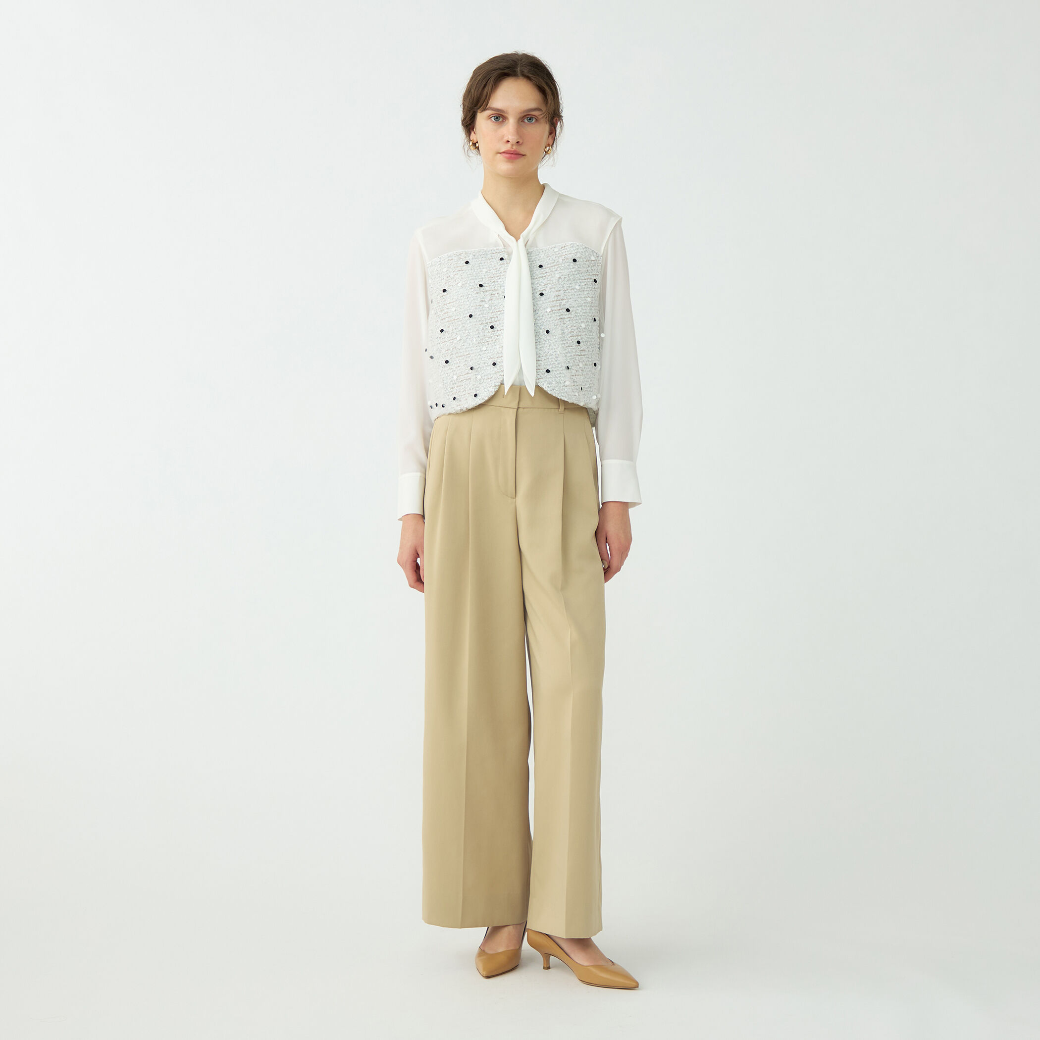 ラッピングツイード Vカラーショートジレ｜トゥモローランド 公式通販