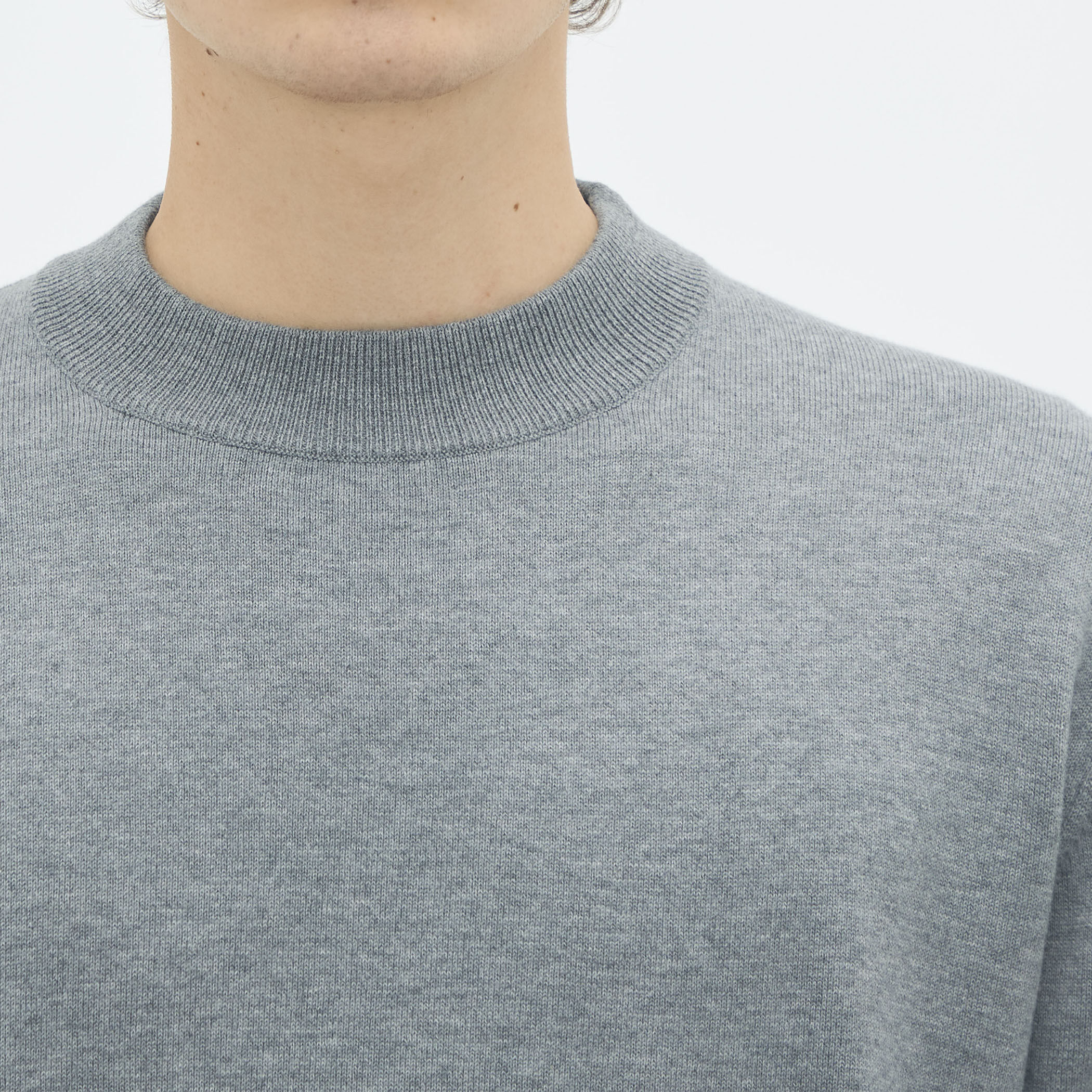 コットンカシミヤ プレーンモックネックプルオーバー