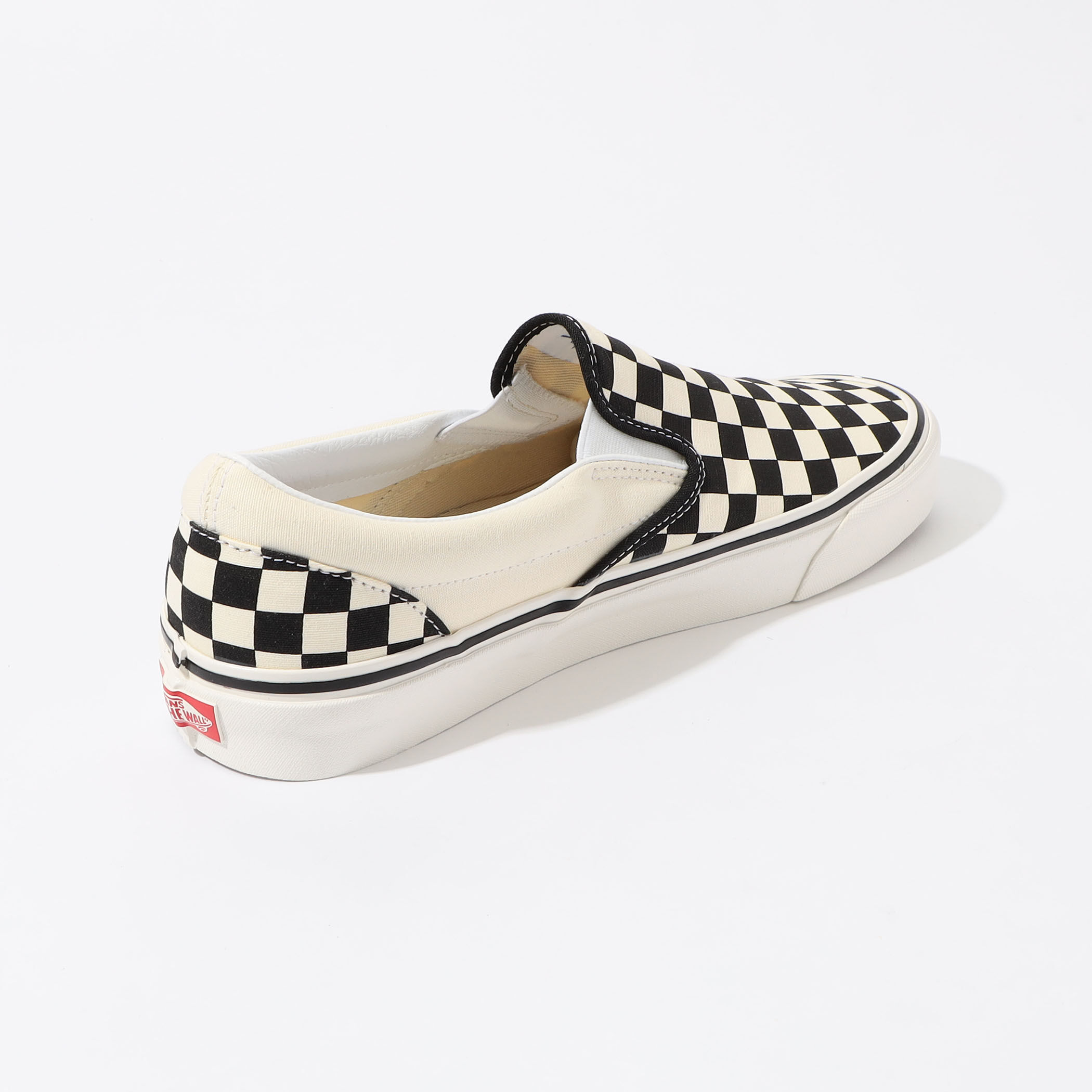 VANS CLASSIC SLIP ON
