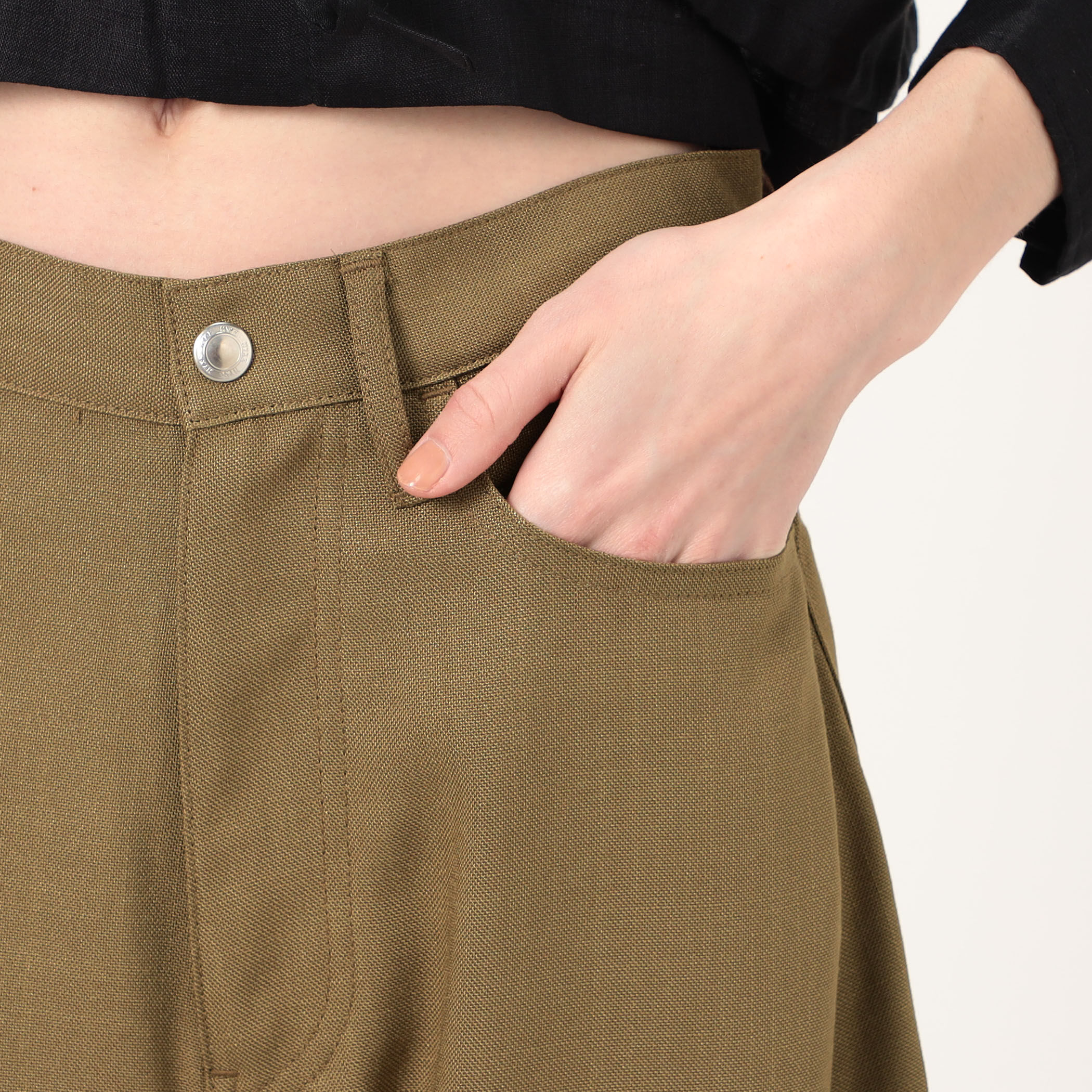 HYKE OXFORD BARREL-LEG JEANS バレルレッグパンツ｜トゥモローランド
