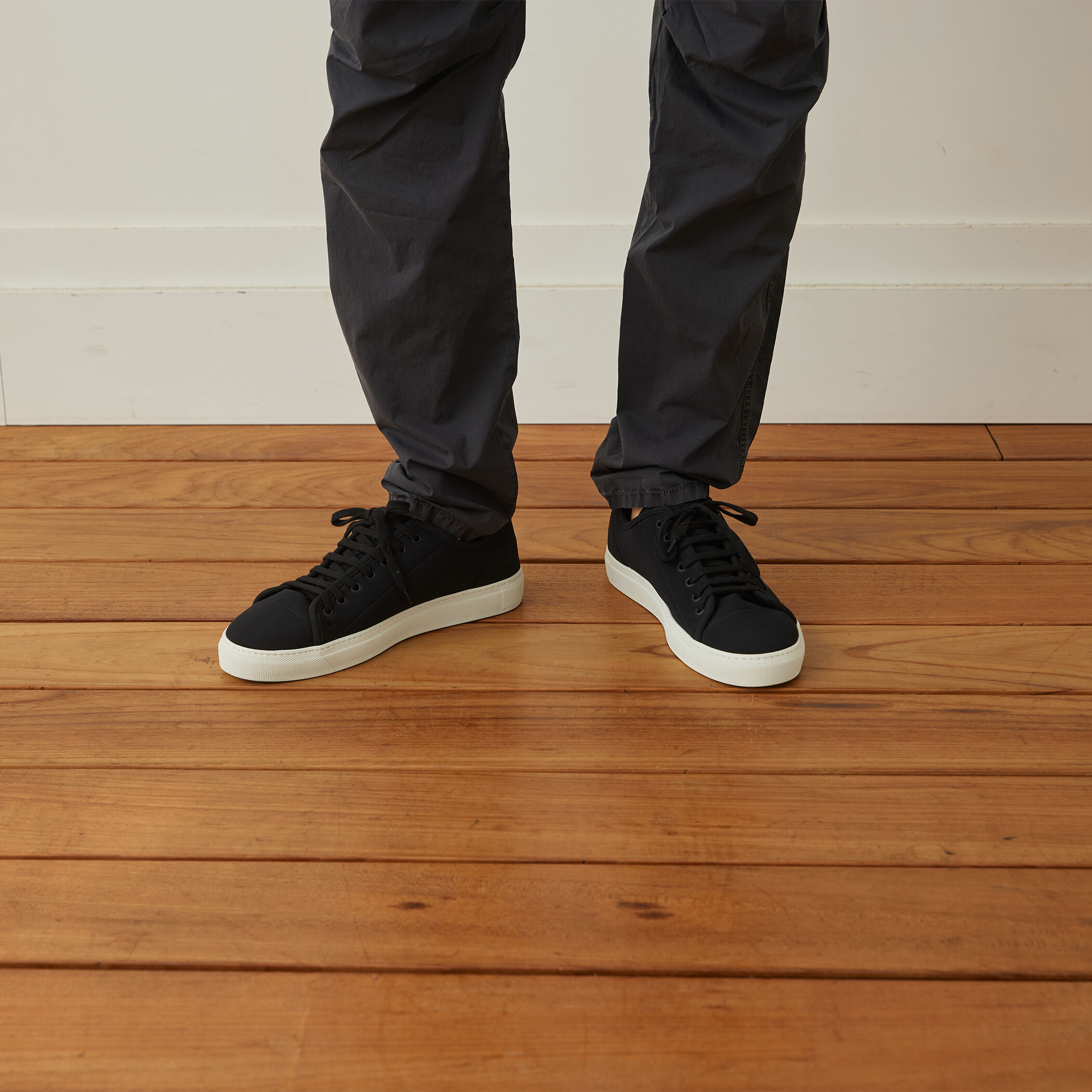 スキューバ レースアップスニーカー SMZU8171｜トゥモローランド