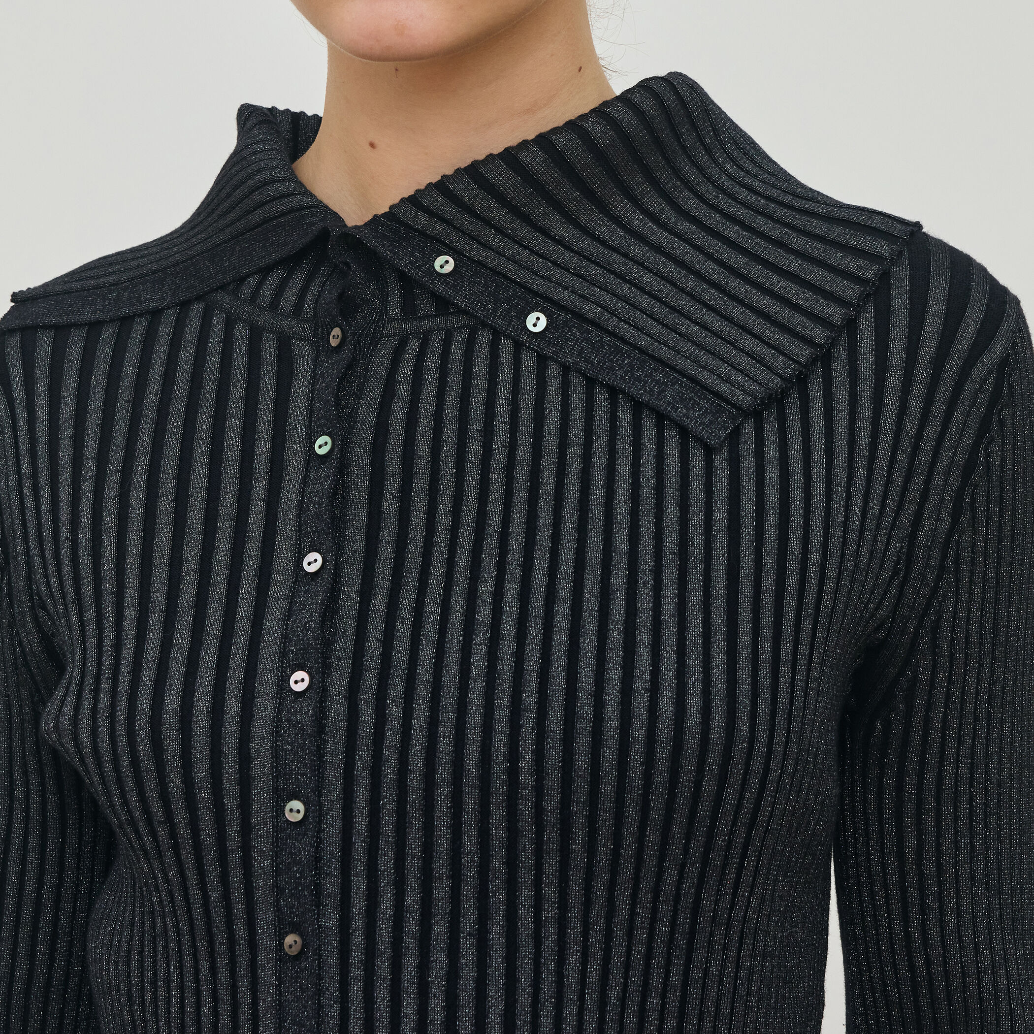 プレーティンググロッシーヤーン アシンメトリーカーディガン