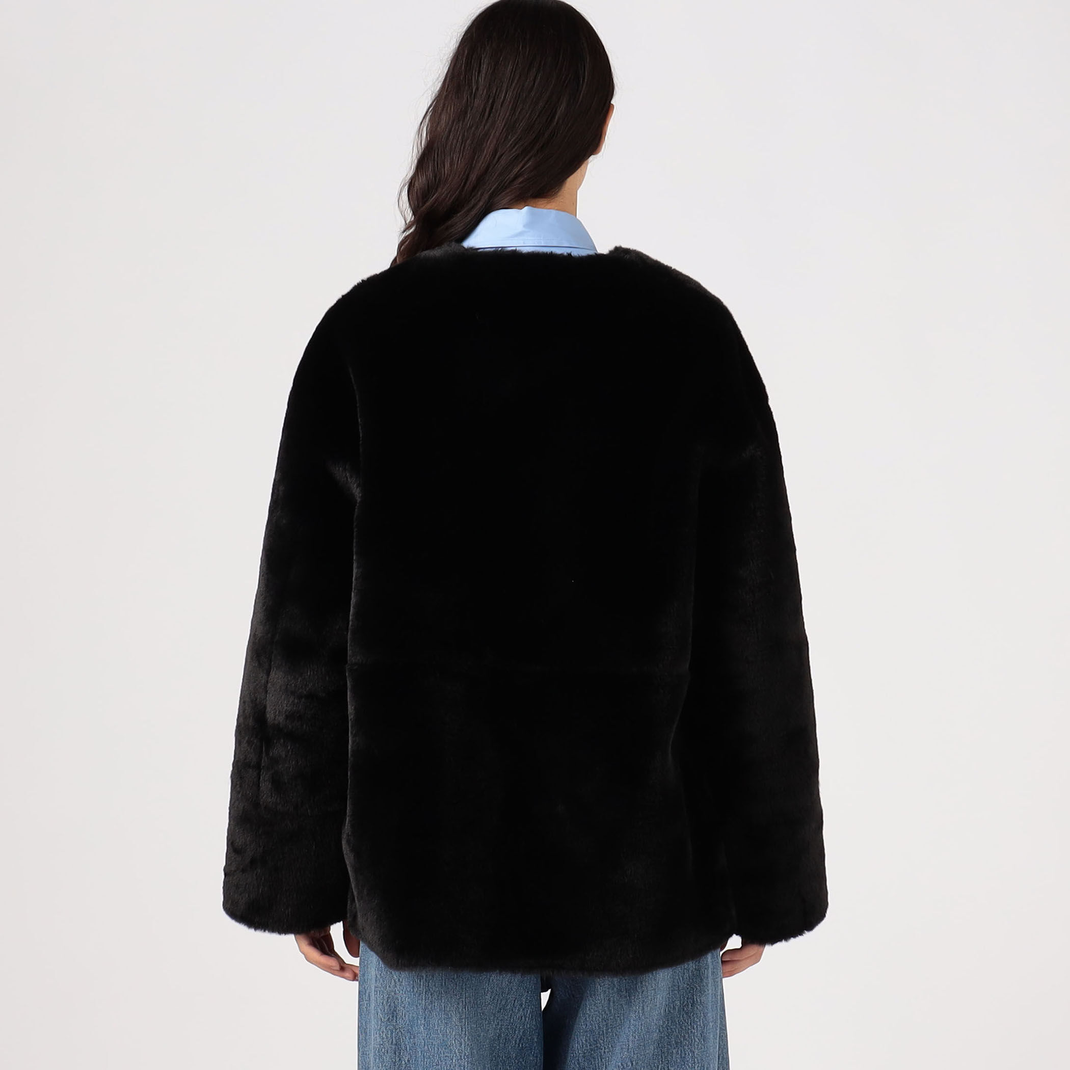 フェイクムートン リバーシブルショートコート｜トゥモローランド 公式通販