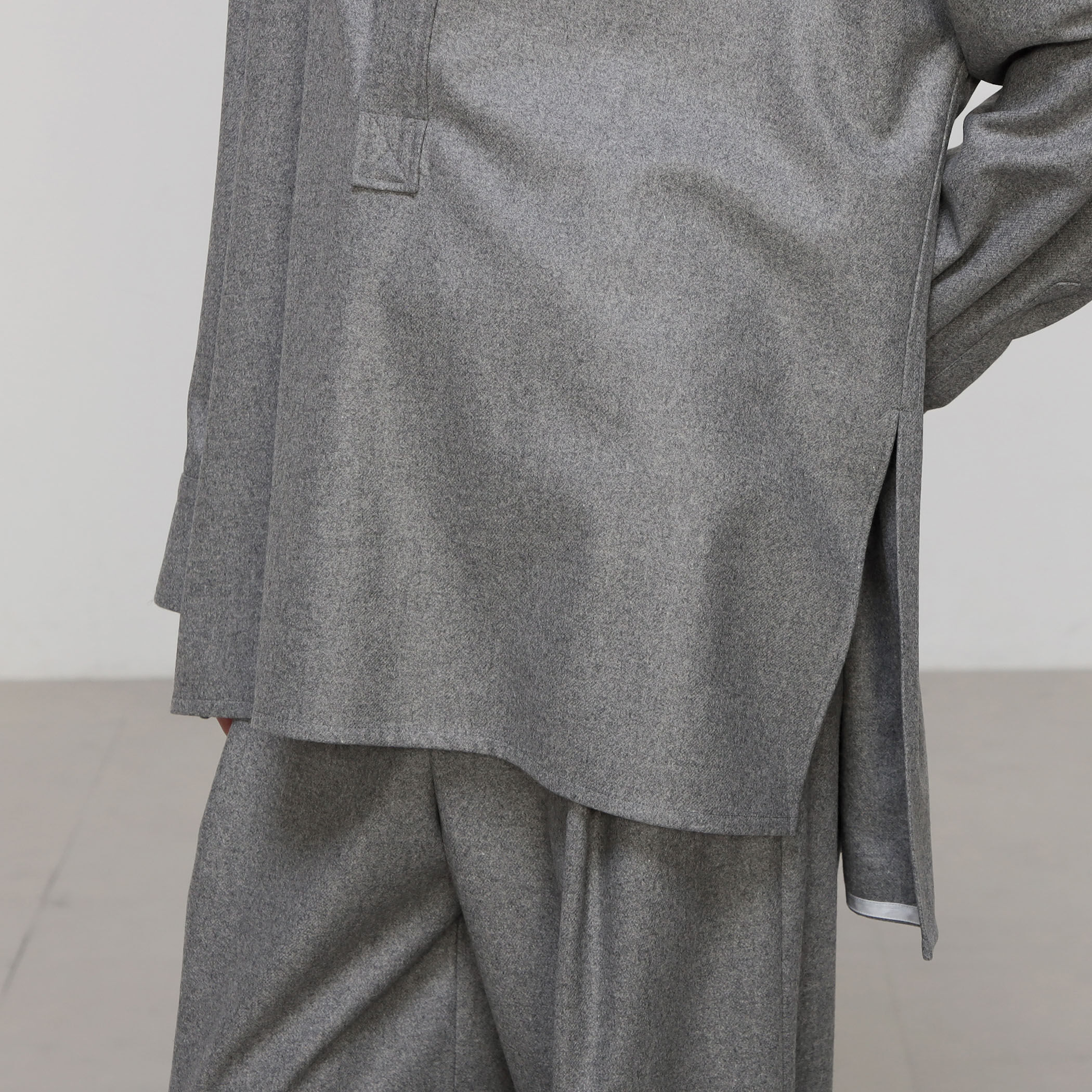 トゥモローランドB プルオーバーブラウス TOMORROWLAND .B ブラウス シャツ コットン ワイドプルオーバー