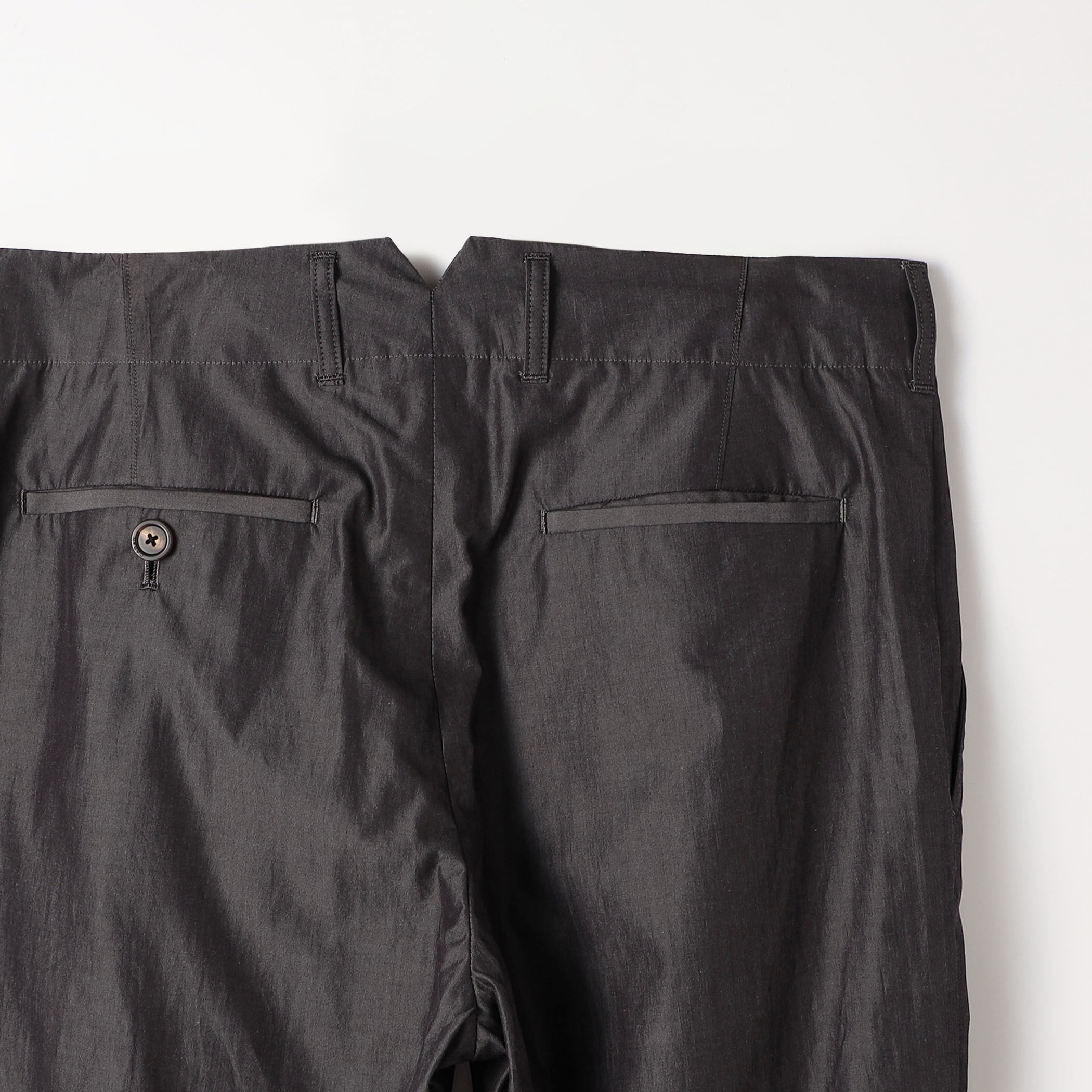 CABaN コットンポプリンタックパンツ　メンズ　黒 caban（キャバン）の「コットンポプリン タックパンツ（その他