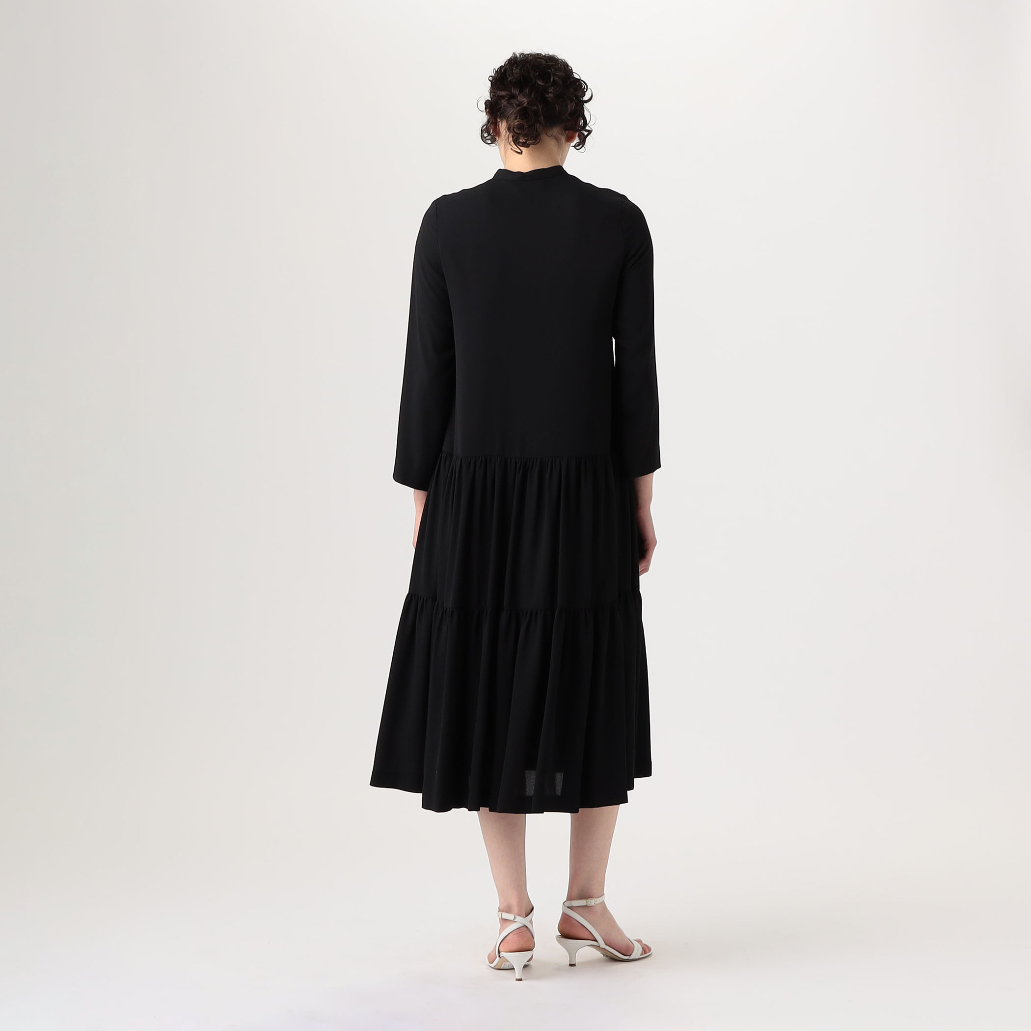 別注】FLICKA for TOMORROWLAND with pearl ドレス