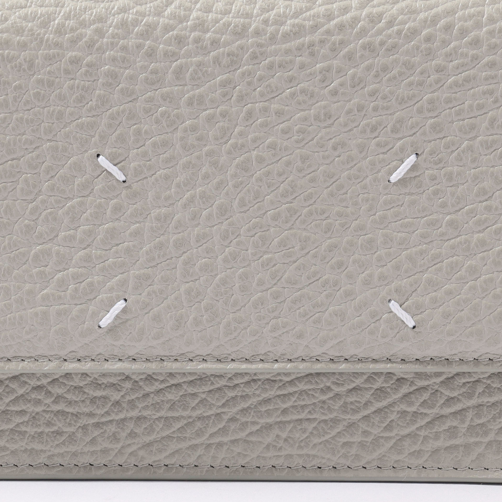 Maison Margiela Edition Wallet on chain