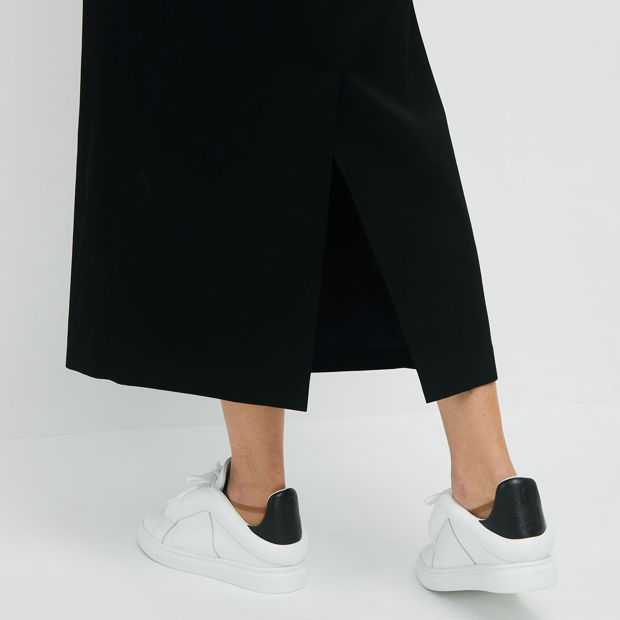 ウールギャバジン グルカスカート｜トゥモローランド 公式通販