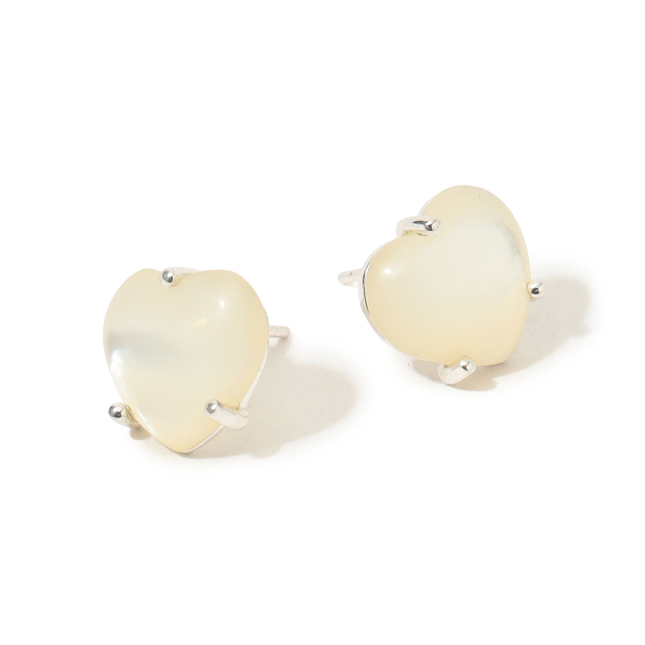 Annika Inez HEARTスタッズピアス|トゥモローランド 公式通販 Annika Inez HEARTスタッズピアス|トゥモローランド 公式通販